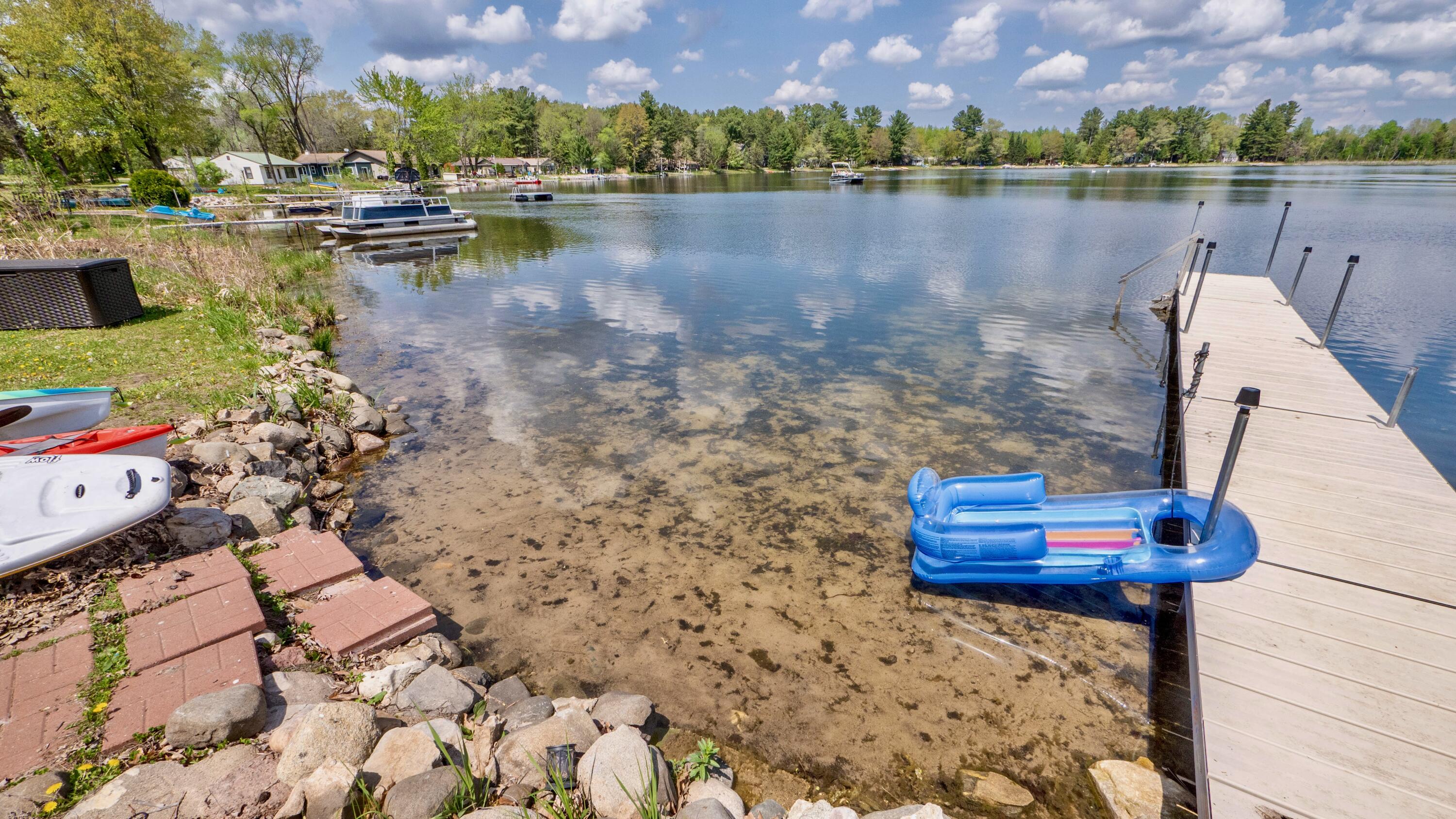 Wisconsin Lake Home for sale (MLS#: 1918288) at W7660  State Road 21 and 73 -, in Dakota, Wisconsin. (5 of 37)