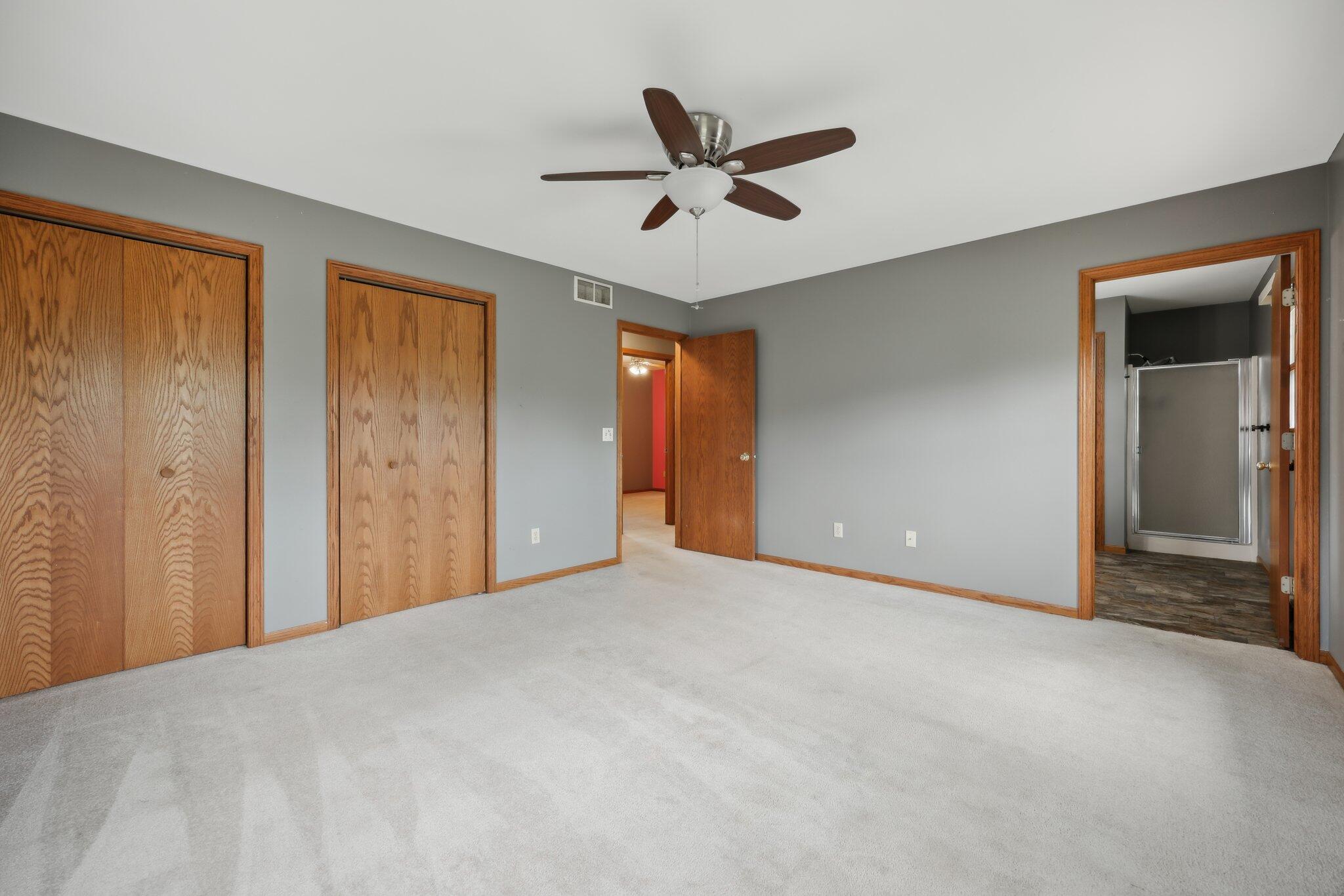 Wisconsin Lake Home for sale (MLS#: 1918323) at 1212 N Glenwood Cir, in West Bend, Wisconsin. (16 of 40)