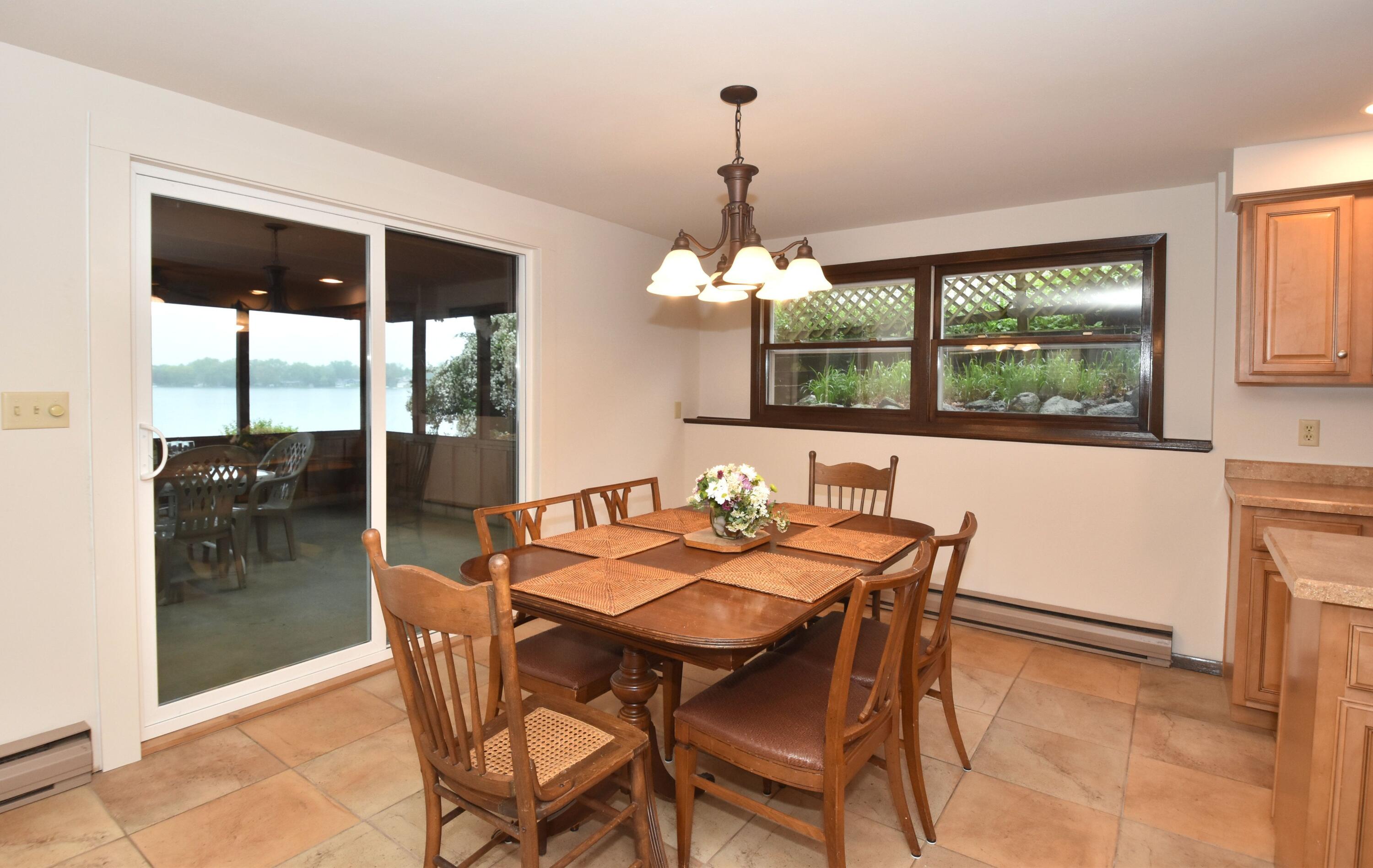 Wisconsin Lake Home for sale (MLS#: 1918324) at S110W20530 S Denoon Rd, in Muskego, Wisconsin. (17 of 45)