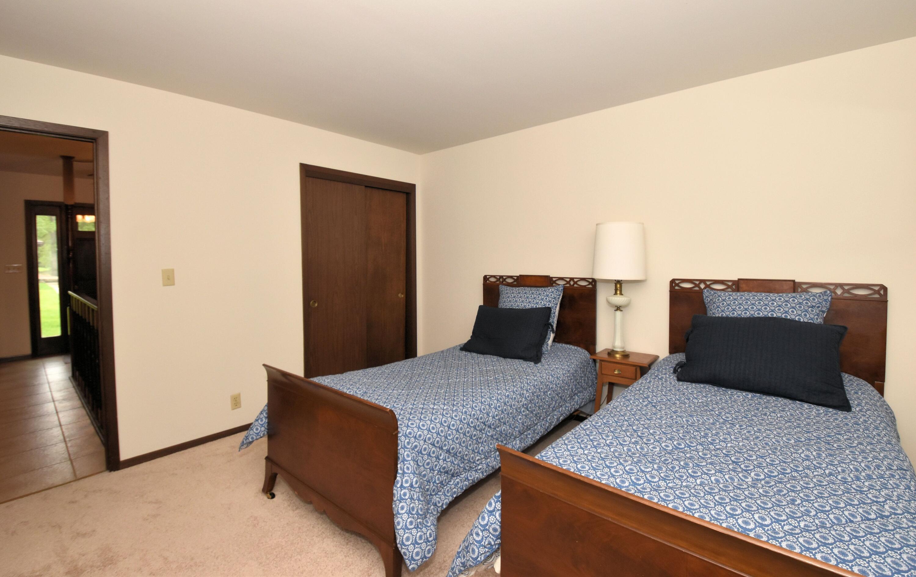 Wisconsin Lake Home for sale (MLS#: 1918324) at S110W20530 S Denoon Rd, in Muskego, Wisconsin. (29 of 45)