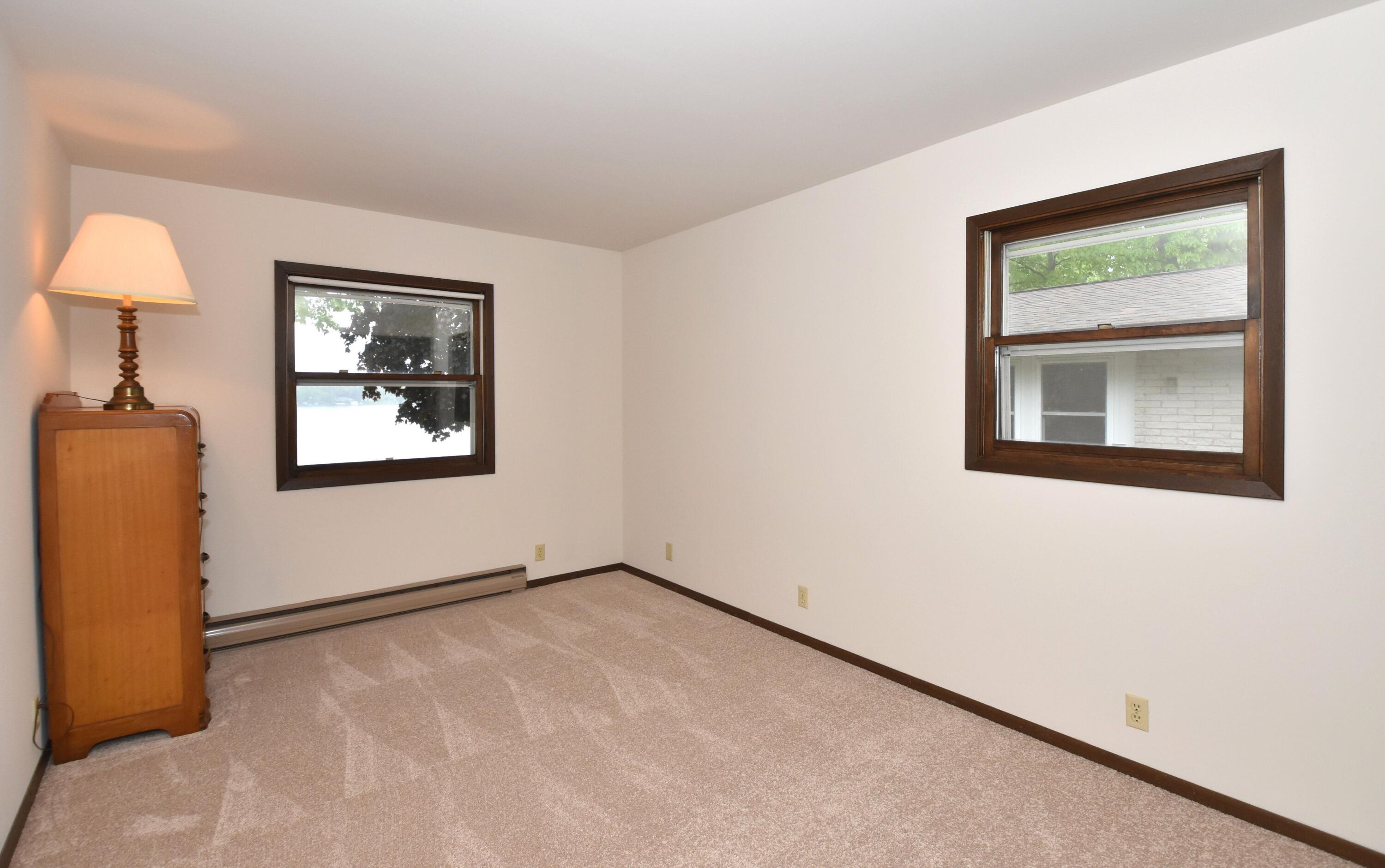 Wisconsin Lake Home for sale (MLS#: 1918324) at S110W20530 S Denoon Rd, in Muskego, Wisconsin. (32 of 45)