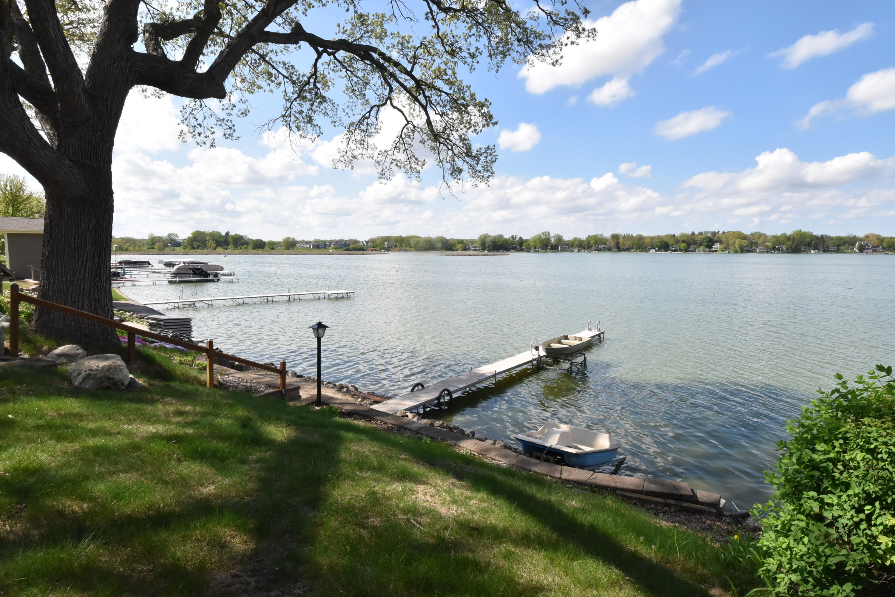 Wisconsin Lake Home for sale (MLS#: 1918324) at S110W20530 S Denoon Rd, in Muskego, Wisconsin. (8 of 45)