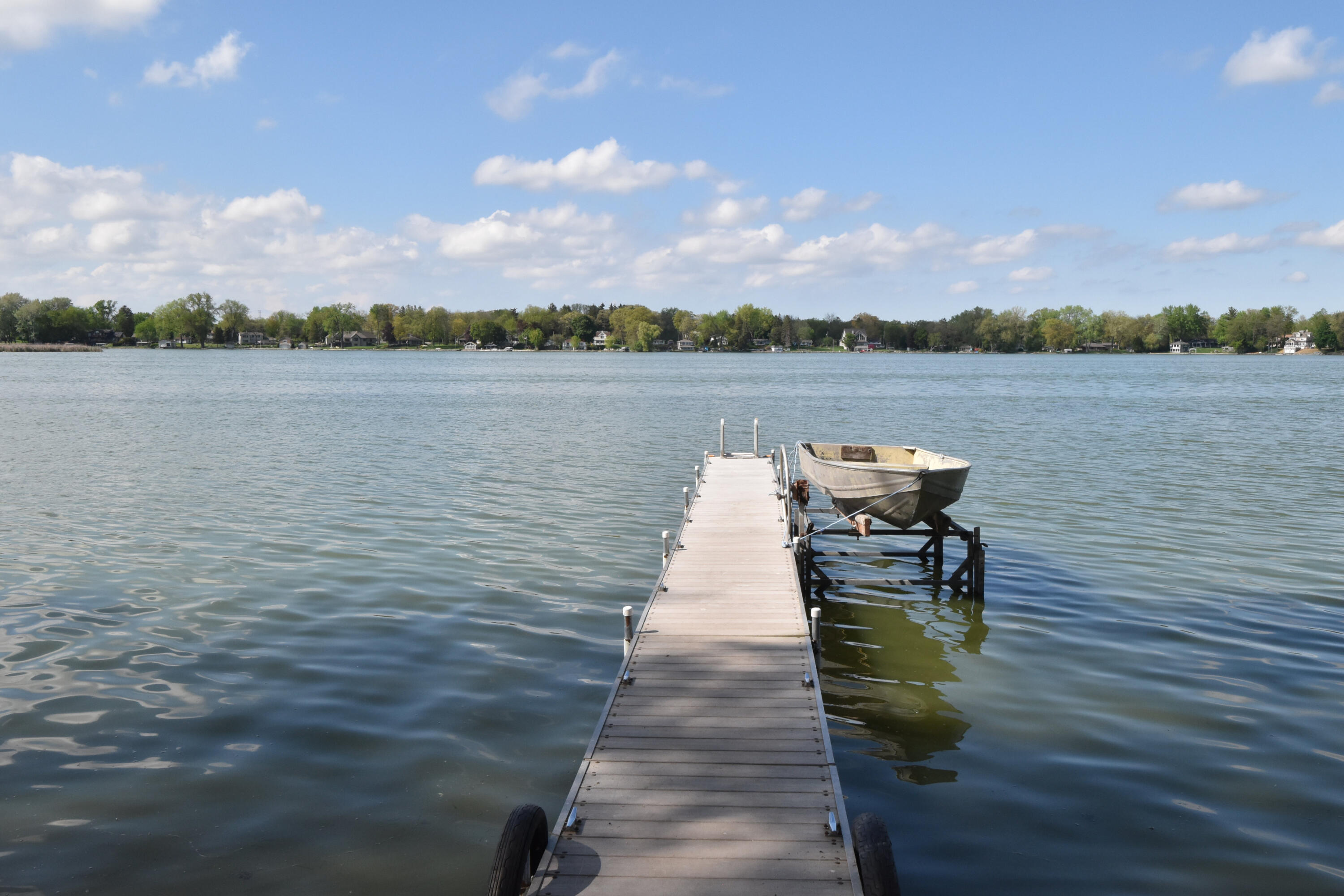 Wisconsin Lake Home for sale (MLS#: 1918324) at S110W20530 S Denoon Rd, in Muskego, Wisconsin. (9 of 45)