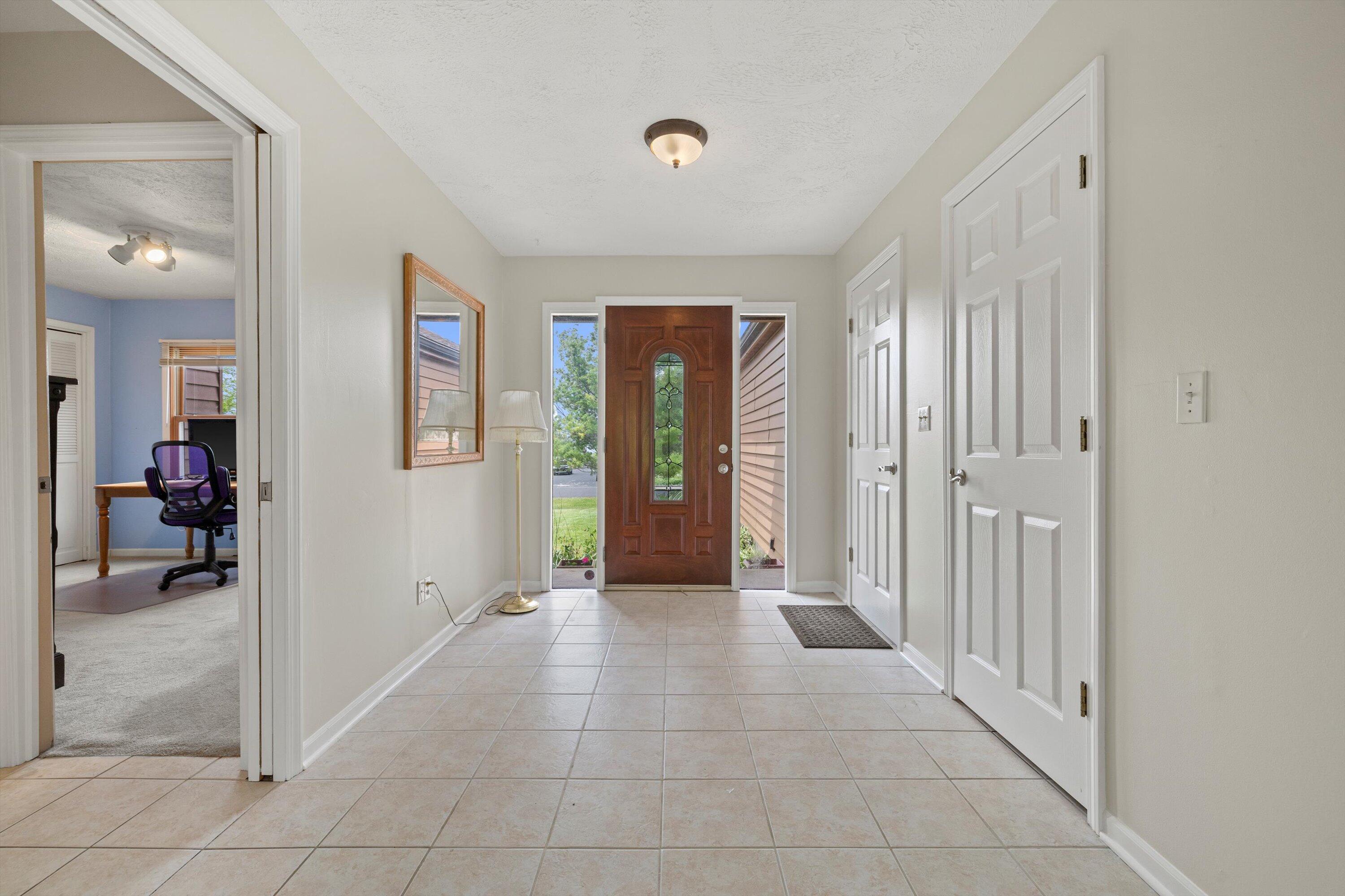 Wisconsin Lake Home for sale (MLS#: 1918429) at N6120  Evergreen Dr, in Lafayette, Wisconsin. (3 of 30)