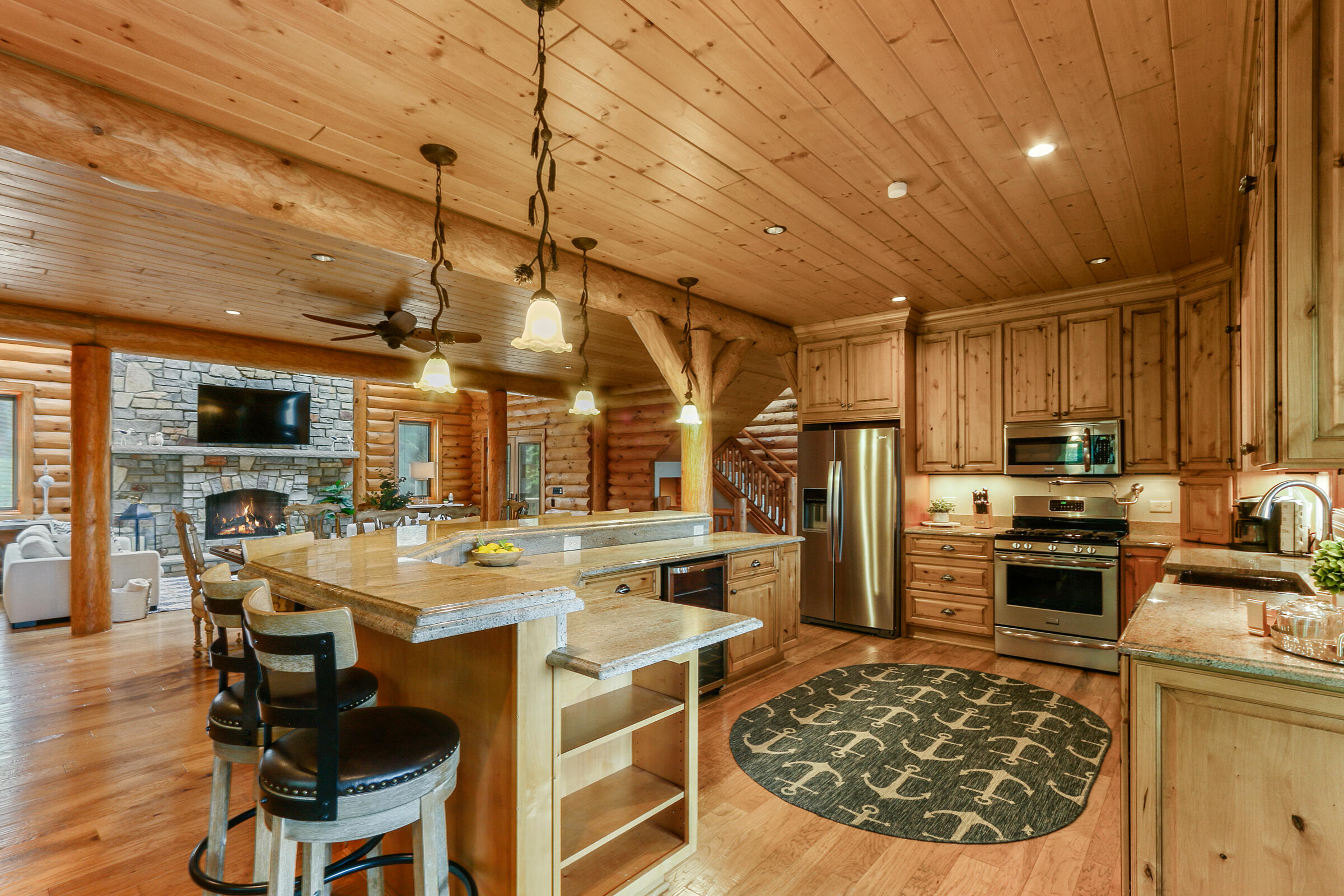 Wisconsin Lake Home for sale (MLS#: 1918430) at N1988  Birches Dr, in Linn, Wisconsin. (11 of 49)