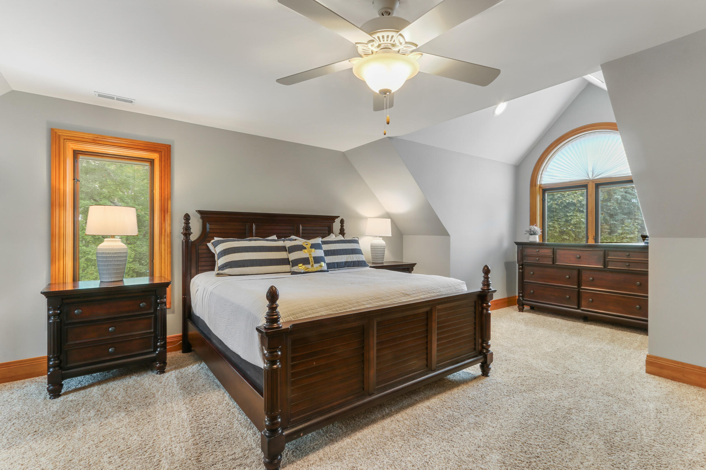 Wisconsin Lake Home for sale (MLS#: 1918430) at N1988  Birches Dr, in Linn, Wisconsin. (23 of 49)
