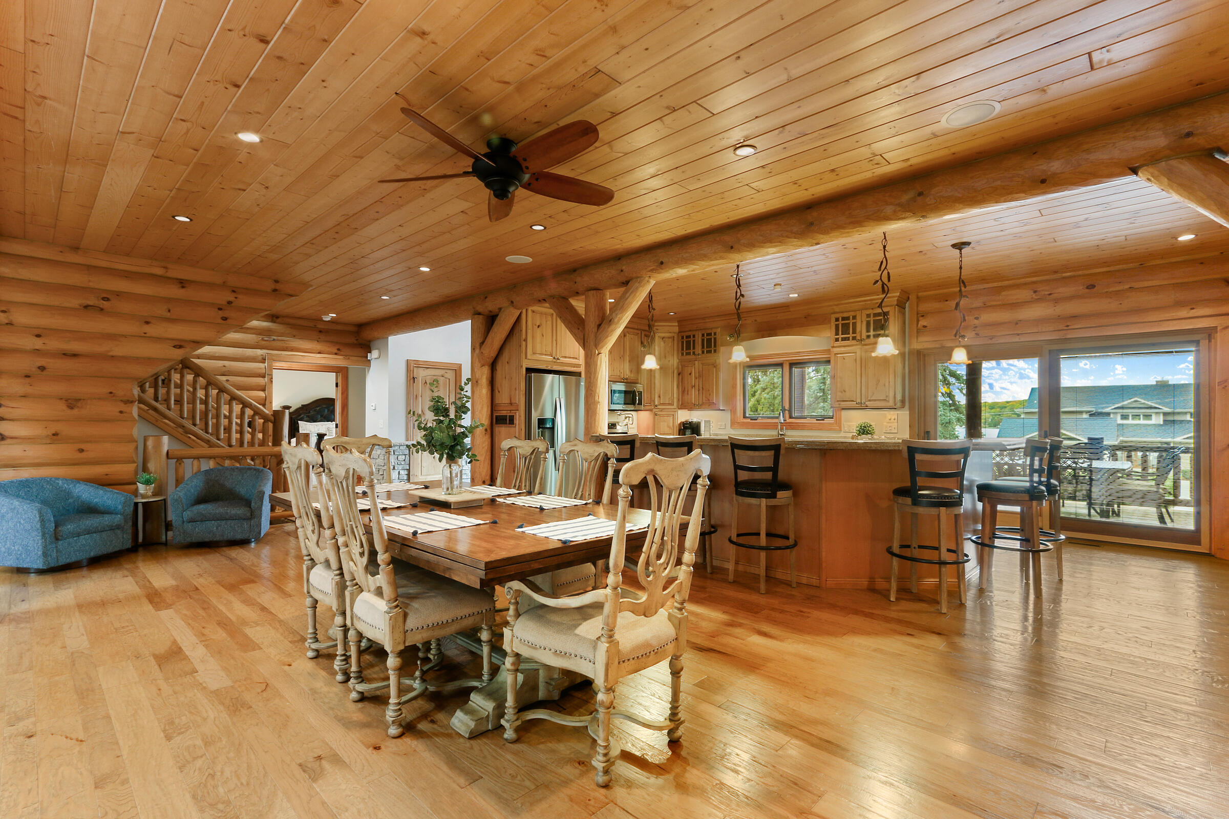 Wisconsin Lake Home for sale (MLS#: 1918430) at N1988  Birches Dr, in Linn, Wisconsin. (10 of 49)