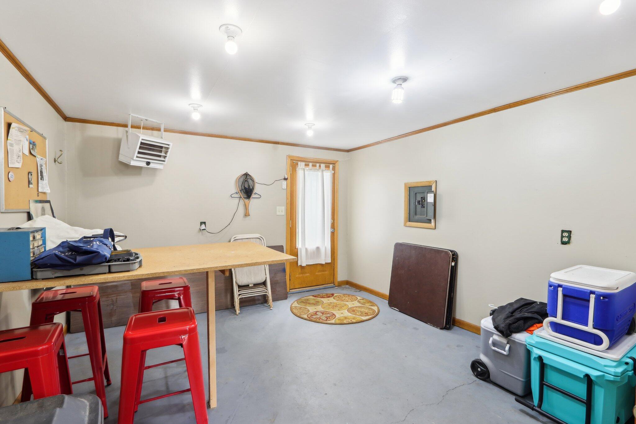 Wisconsin Lake Home for sale (MLS#: 1918499) at 6417 N Tichigan Rd, in Waterford, Wisconsin. (36 of 50)