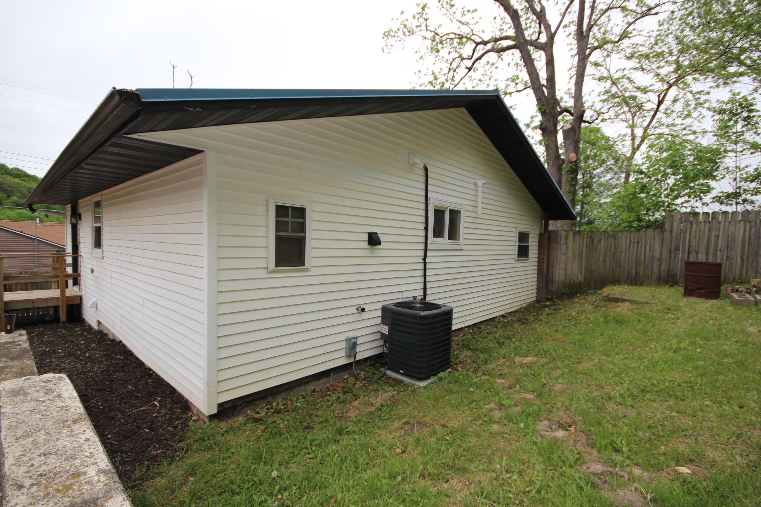 Wisconsin Lake Home for sale (MLS#: 1918582) at 234  Desoto St, in De Soto, Wisconsin. (22 of 22)