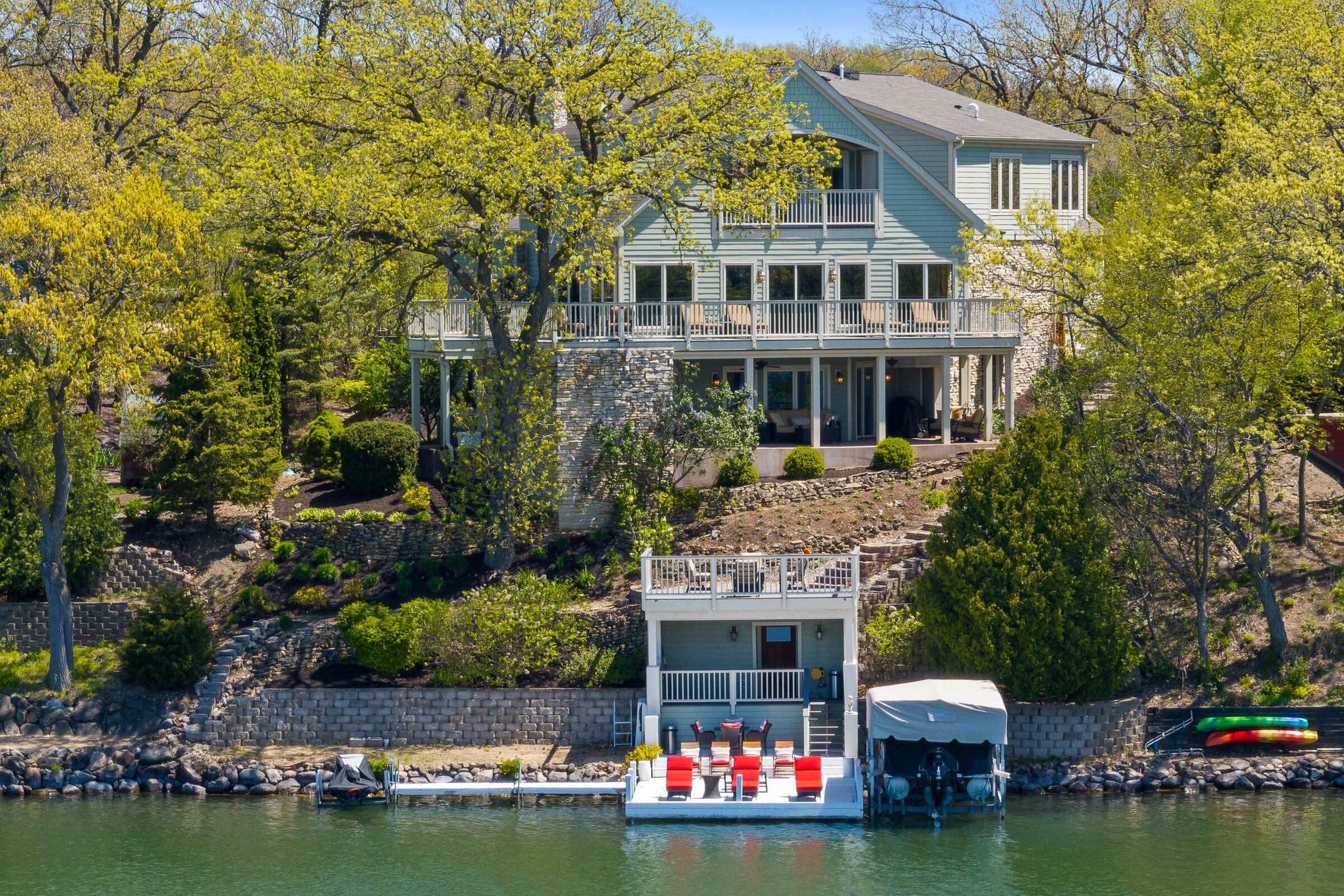 Wisconsin Lake Home for sale (MLS#: 1918595) at N7411  Ridge Rd, in Whitewater, Wisconsin. (1 of 80)