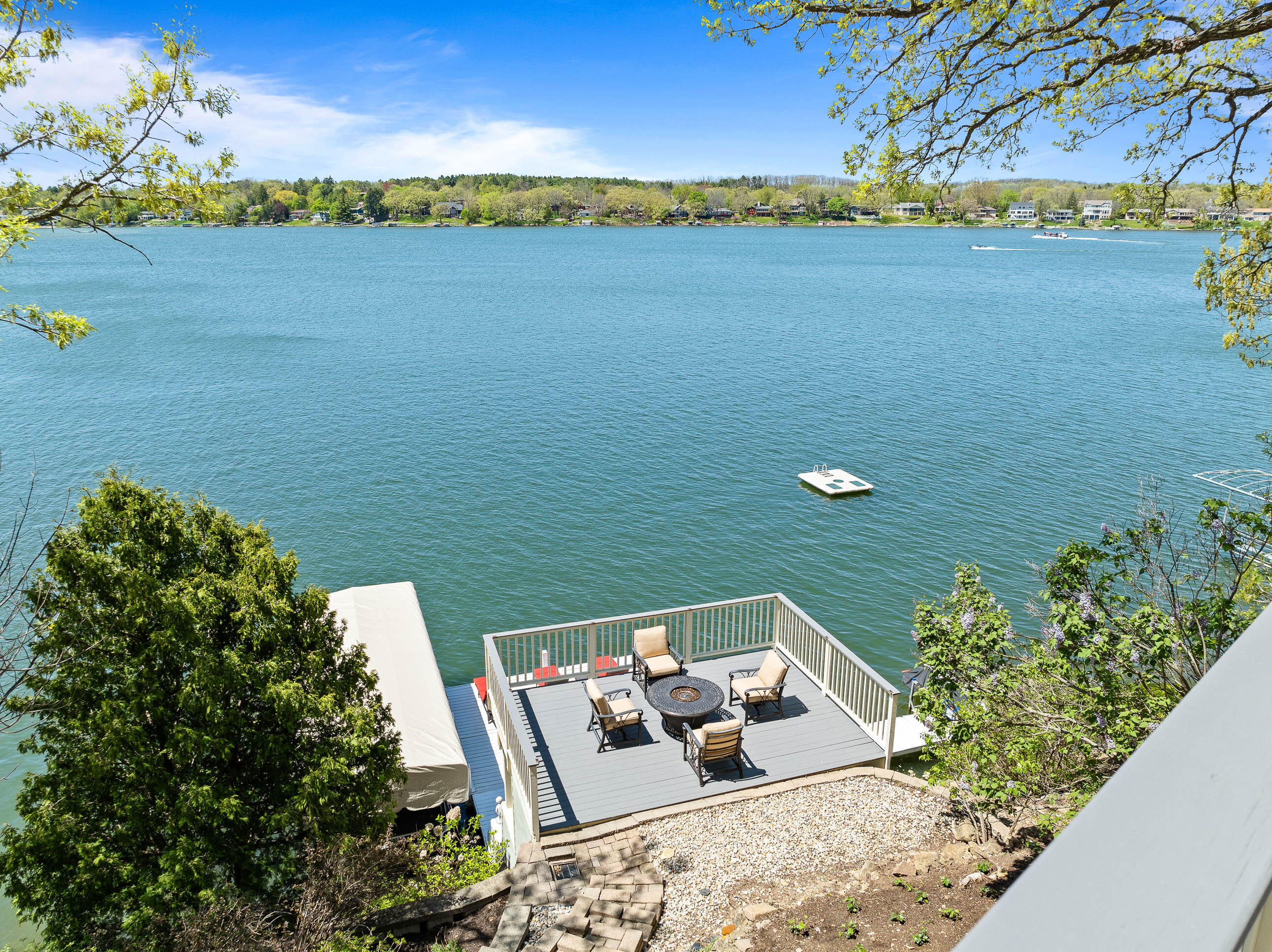 Wisconsin Lake Home for sale (MLS#: 1918595) at N7411  Ridge Rd, in Whitewater, Wisconsin. (3 of 80)