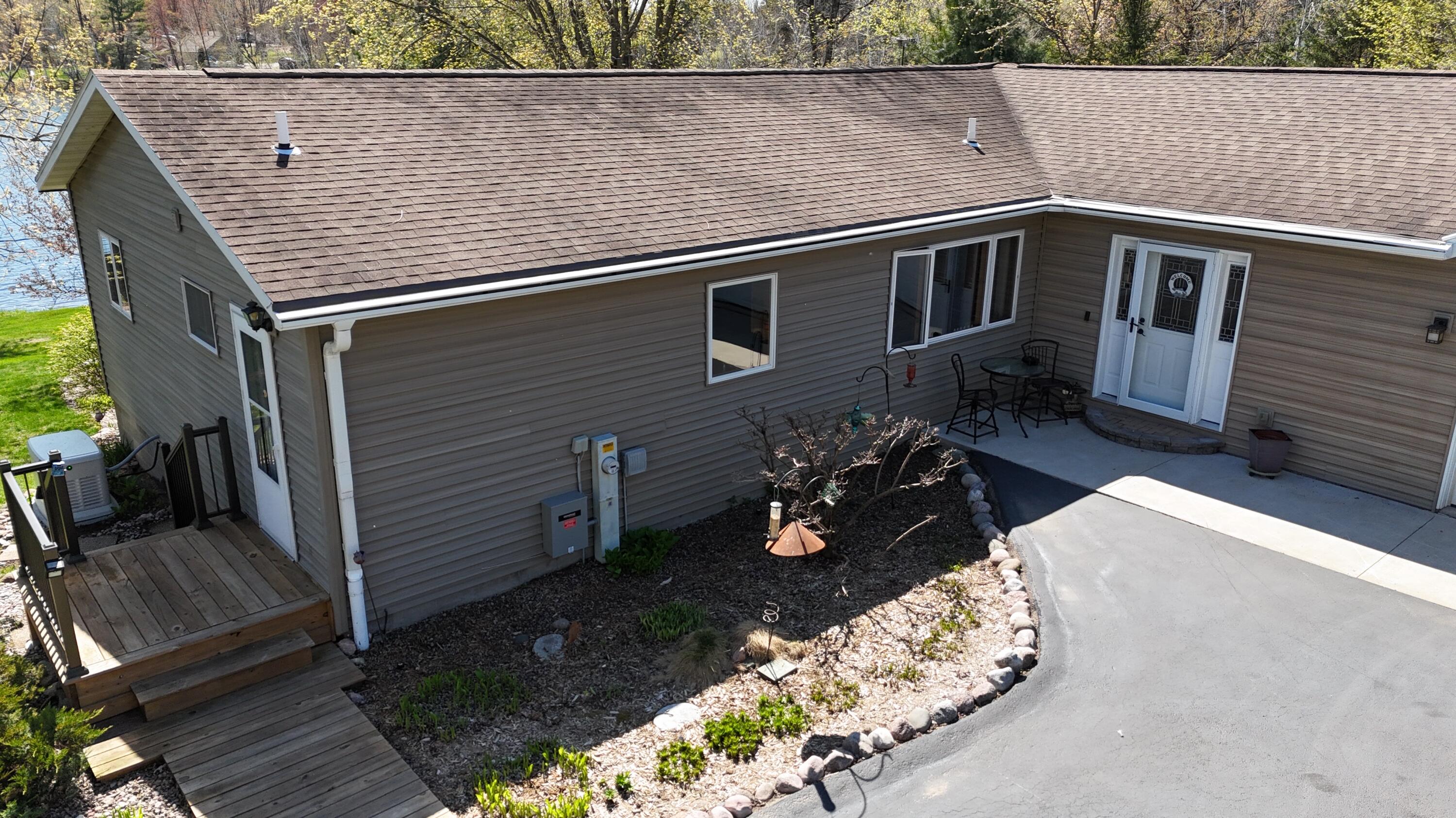 Wisconsin Lake Home for sale (MLS#: 1918609) at N1423  Silver Canoe Rd, in Menominee, Wisconsin. (15 of 62)