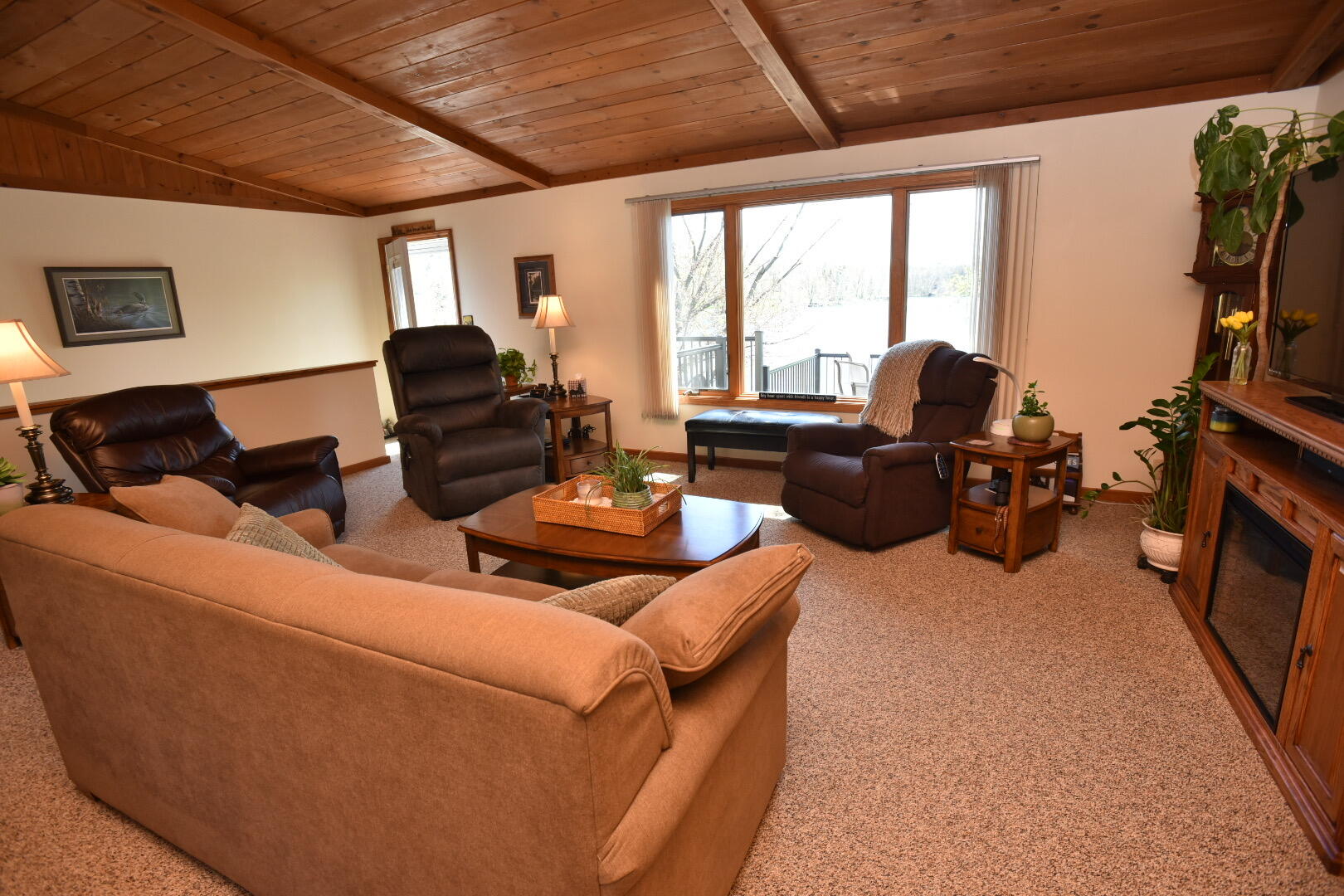 Wisconsin Lake Home for sale (MLS#: 1918609) at N1423  Silver Canoe Rd, in Menominee, Wisconsin. (56 of 62)