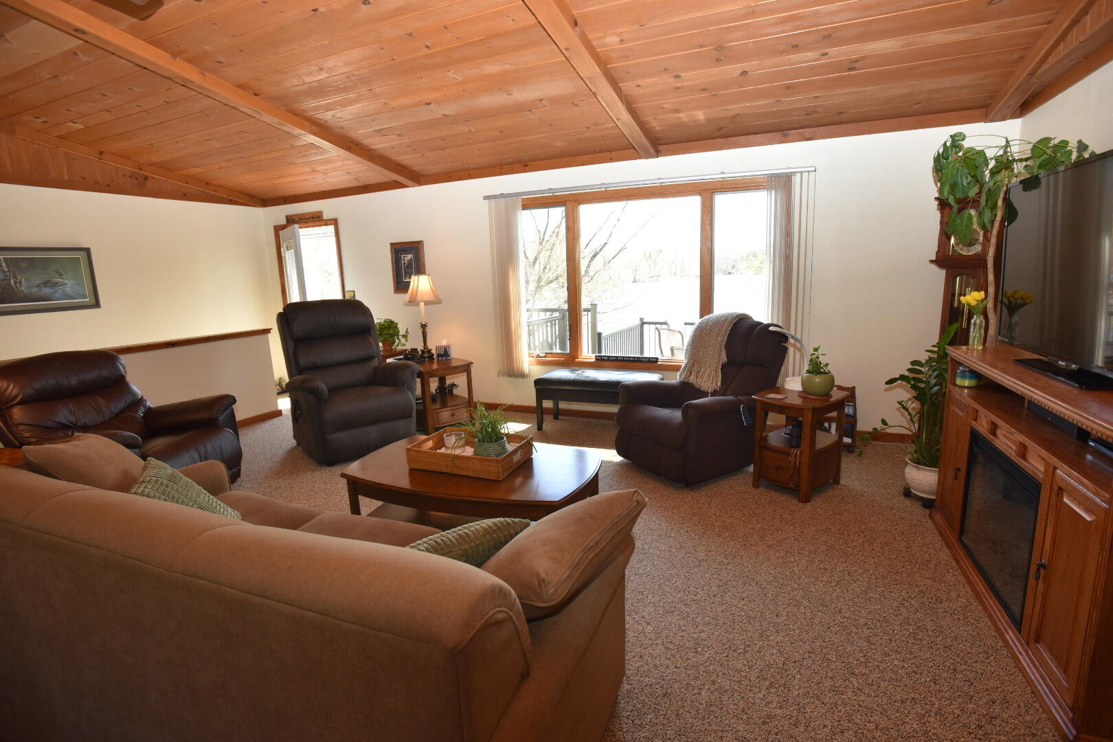 Wisconsin Lake Home for sale (MLS#: 1918609) at N1423  Silver Canoe Rd, in Menominee, Wisconsin. (57 of 62)