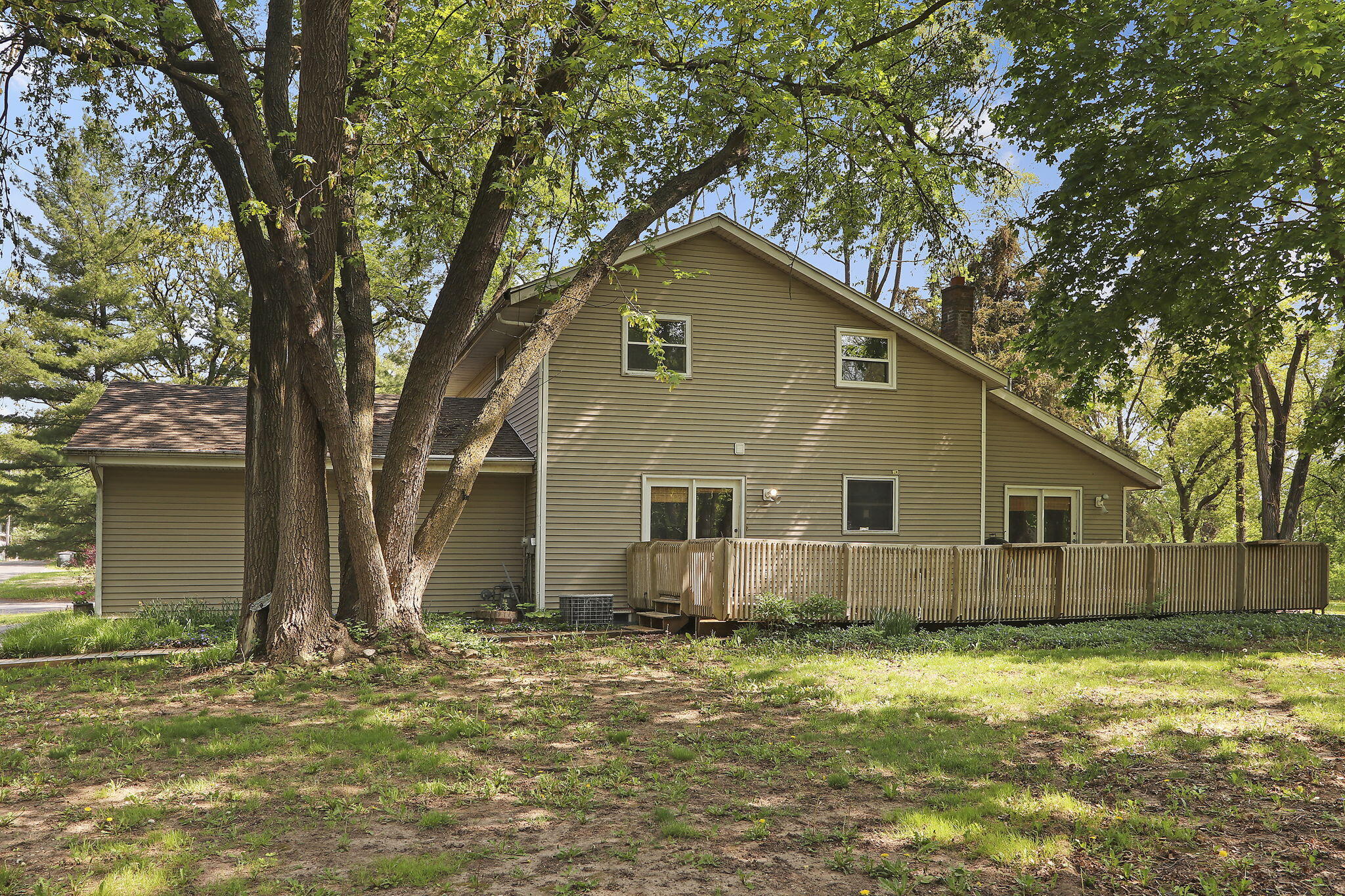 Wisconsin Lake Home for sale (MLS#: 1918659) at N7094  Evergreen Ln, in Sugar Creek, Wisconsin. (23 of 35)