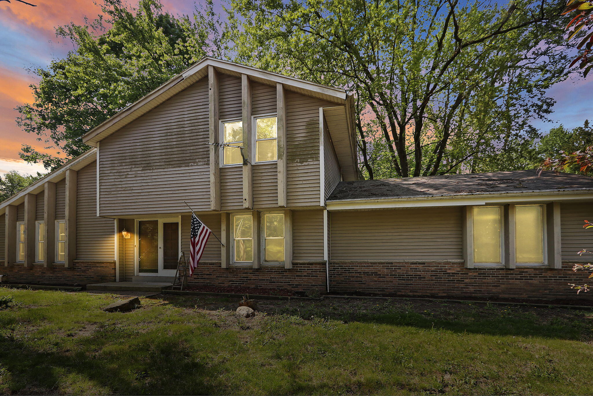 Wisconsin Lake Home for sale (MLS#: 1918659) at N7094  Evergreen Ln, in Sugar Creek, Wisconsin. (27 of 35)