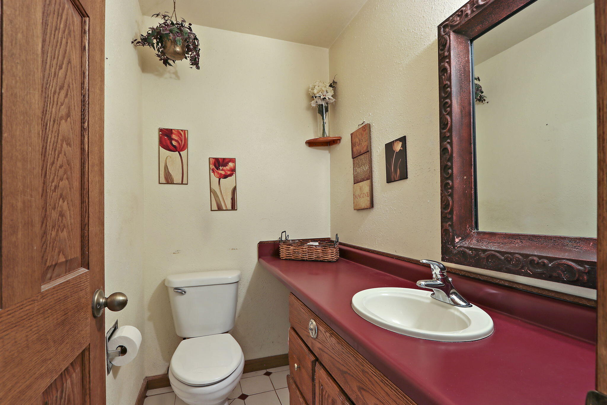 Wisconsin Lake Home for sale (MLS#: 1918659) at N7094  Evergreen Ln, in Sugar Creek, Wisconsin. (10 of 35)
