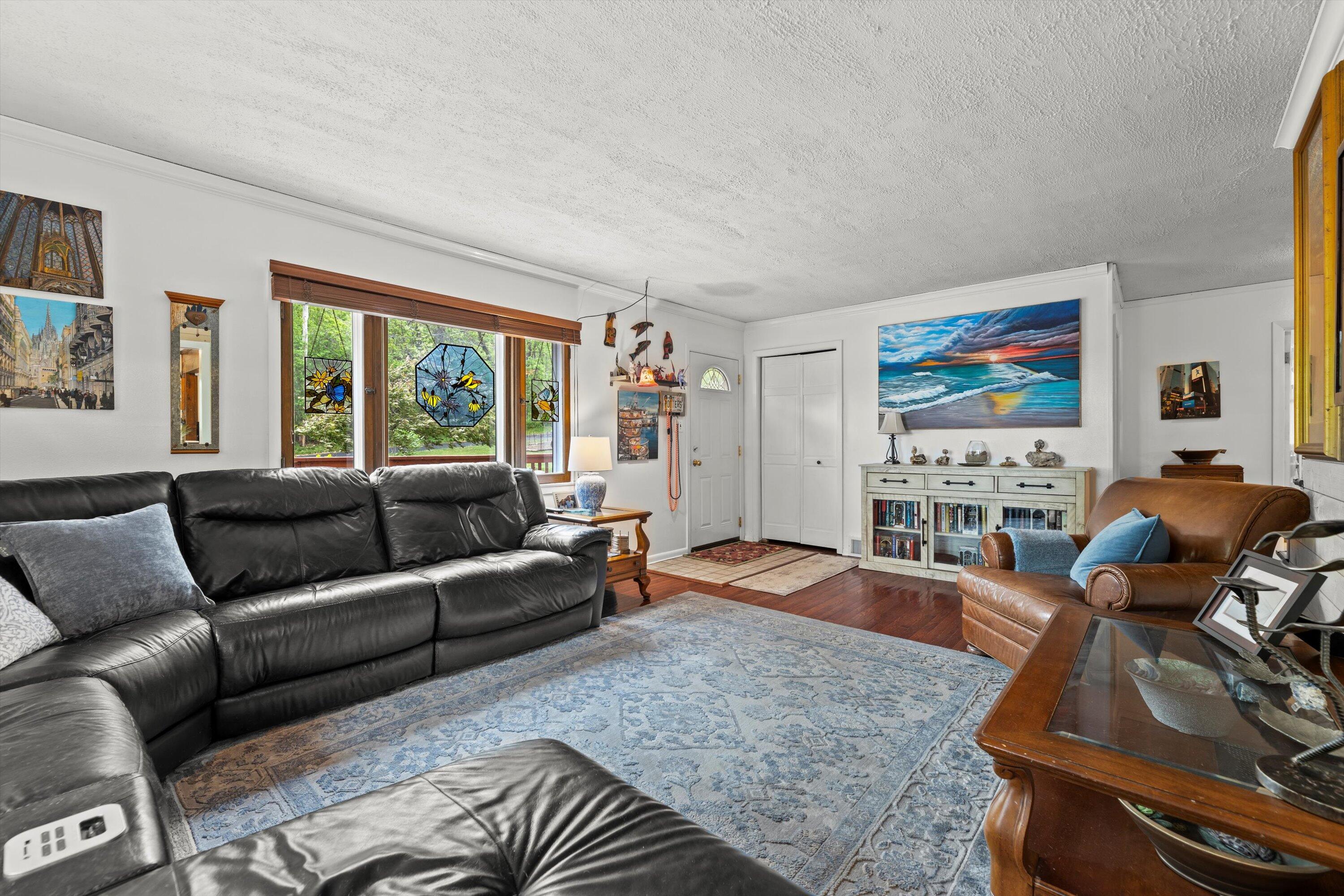 Wisconsin Lake Home for sale (MLS#: 1918816) at N8991 E Miramar Dr N8993, in East Troy, Wisconsin. (6 of 47)