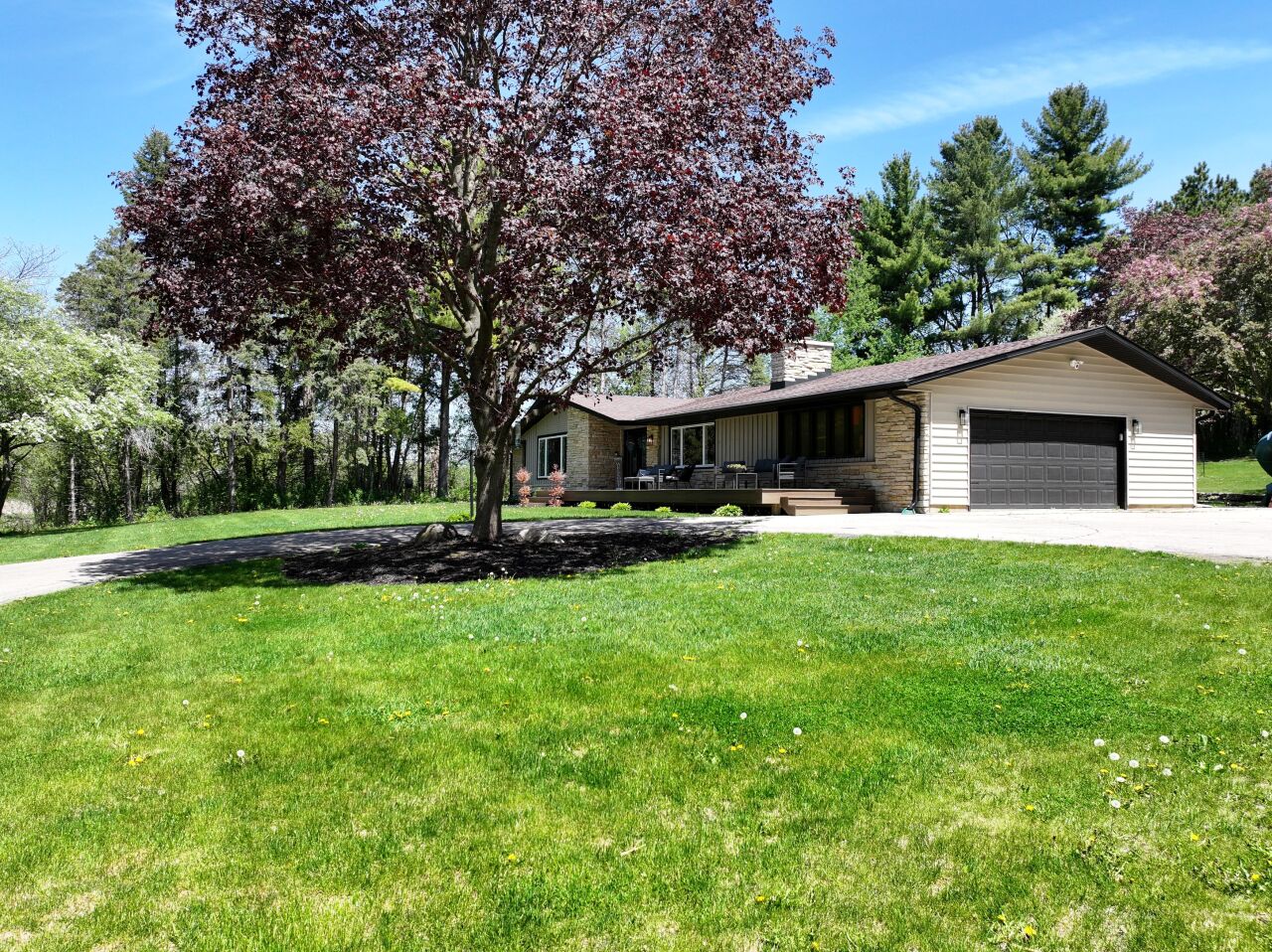 Wisconsin Lake Home for sale (MLS#: 1918941) at W207S8686  Hillendale Dr, in Muskego, Wisconsin. (28 of 39)