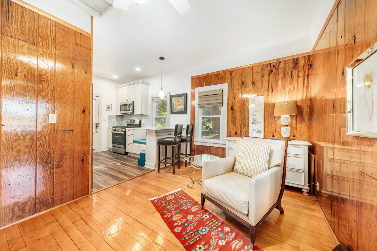 Wisconsin Lake Home for sale (MLS#: 1918951) at W6641 N Lakeshore Dr, in Sugar Creek, Wisconsin. (16 of 47)