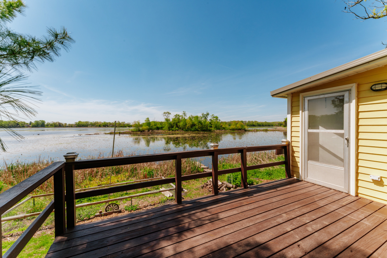 Wisconsin Lake Home for sale (MLS#: 1918951) at W6641 N Lakeshore Dr, in Sugar Creek, Wisconsin. (26 of 47)