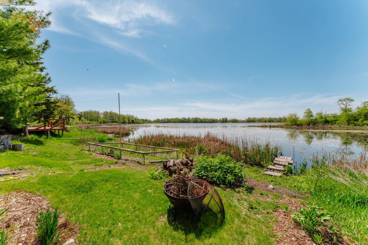 Wisconsin Lake Home for sale (MLS#: 1918951) at W6641 N Lakeshore Dr, in Sugar Creek, Wisconsin. (30 of 47)