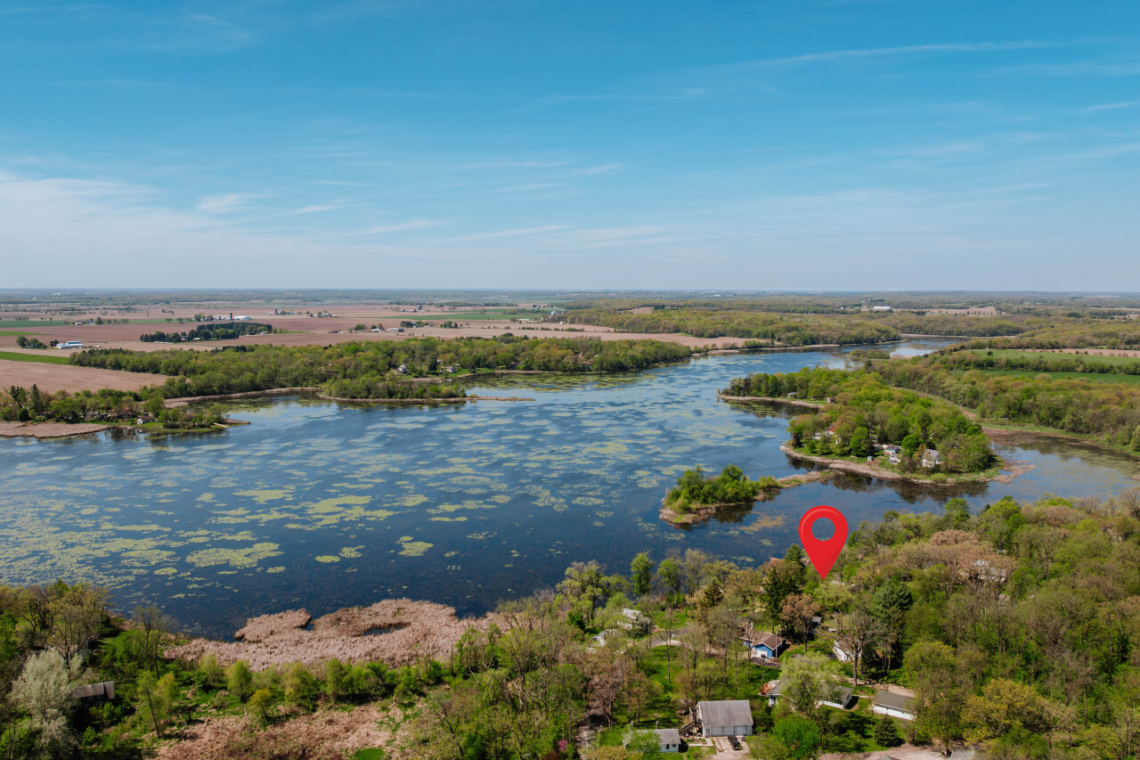 Wisconsin Lake Home for sale (MLS#: 1918951) at W6641 N Lakeshore Dr, in Sugar Creek, Wisconsin. (37 of 47)