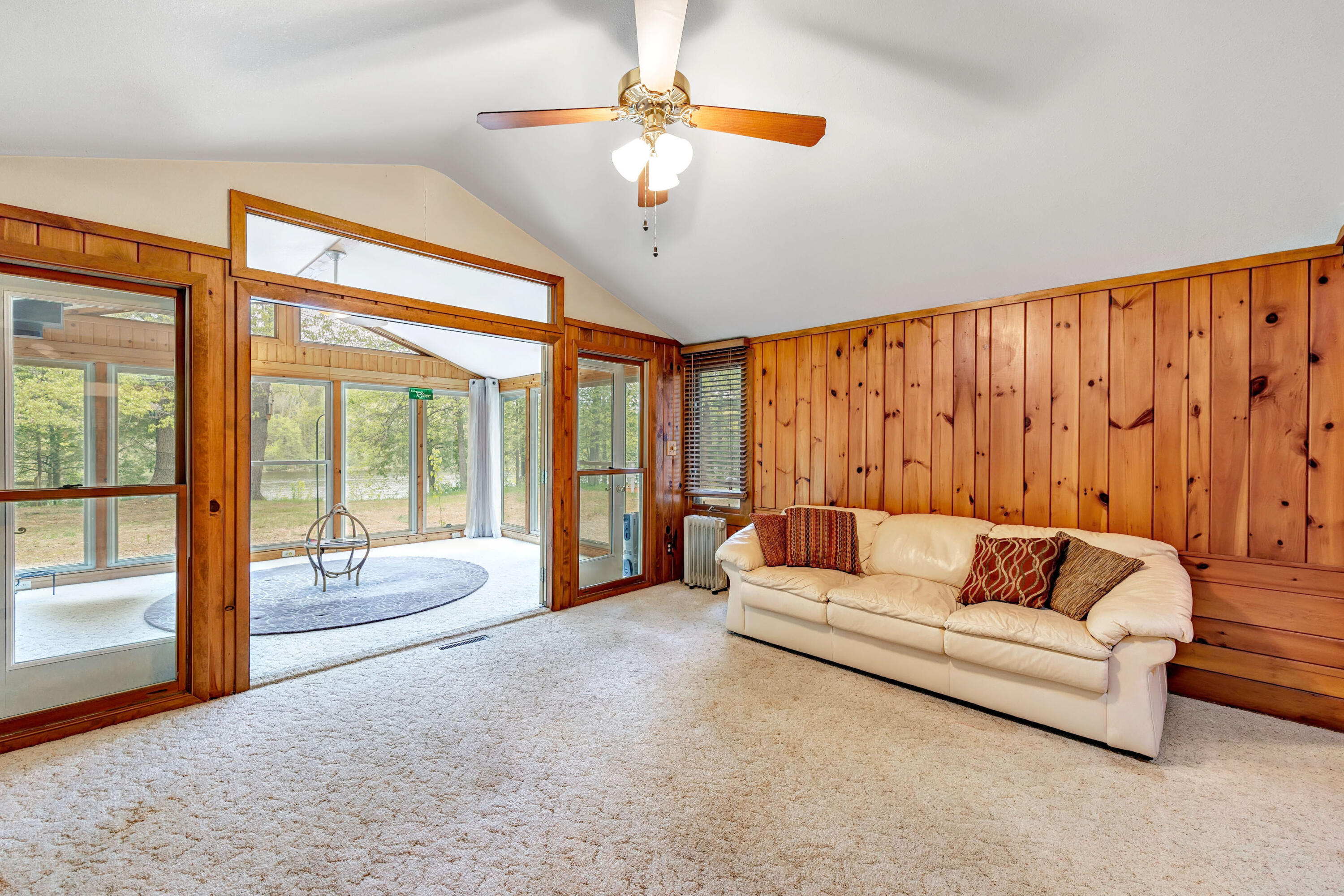Wisconsin Lake Home for sale (MLS#: 1919064) at N7119  River Dr, in Wescott, Wisconsin. (10 of 32)
