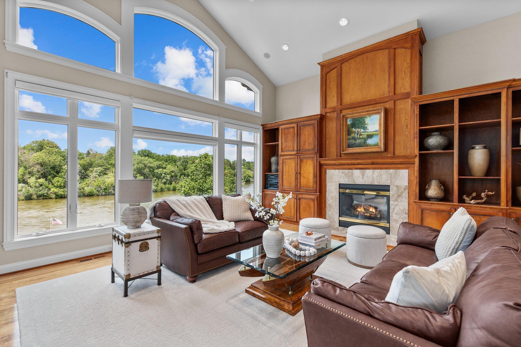 Wisconsin Lake Home for sale (MLS#: 1919203) at 94  Hidden Acres Ct, in Appleton, Wisconsin. (3 of 70)