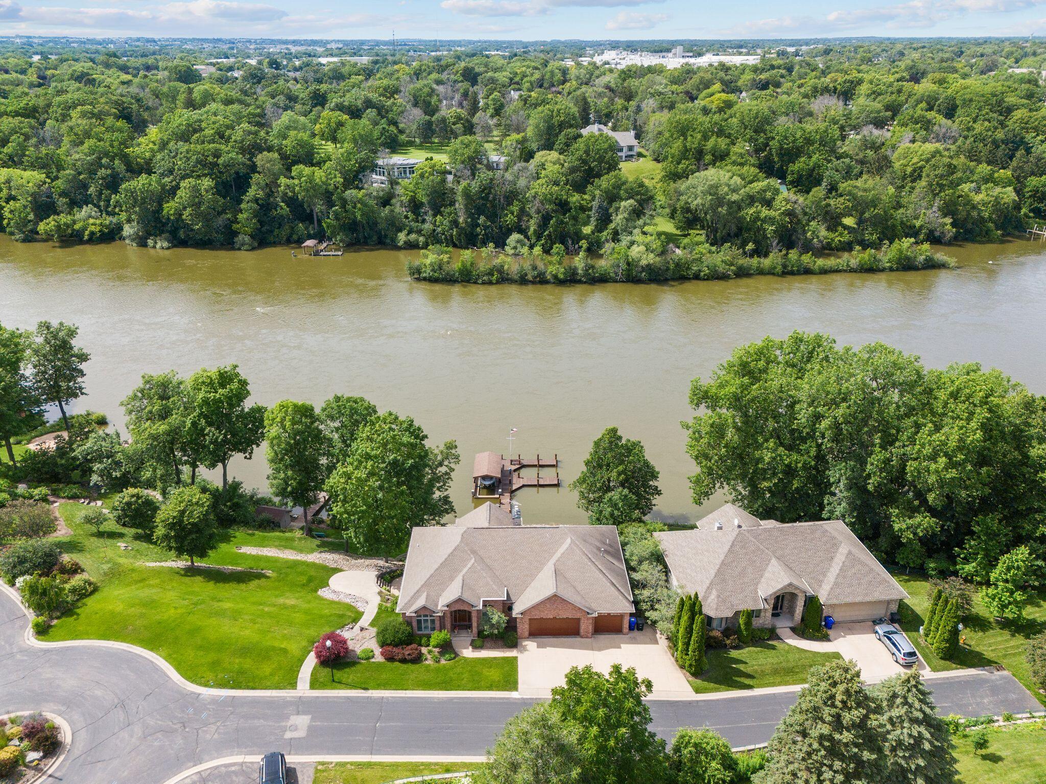 Wisconsin Lake Home for sale (MLS#: 1919203) at 94  Hidden Acres Ct, in Appleton, Wisconsin. (22 of 70)
