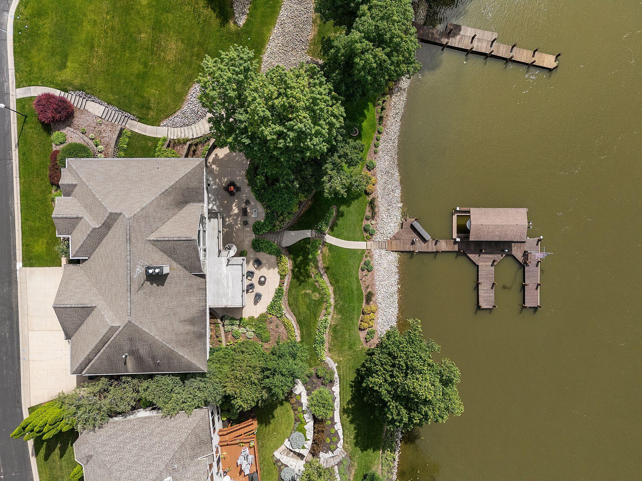 Wisconsin Lake Home for sale (MLS#: 1919203) at 94  Hidden Acres Ct, in Appleton, Wisconsin. (29 of 70)