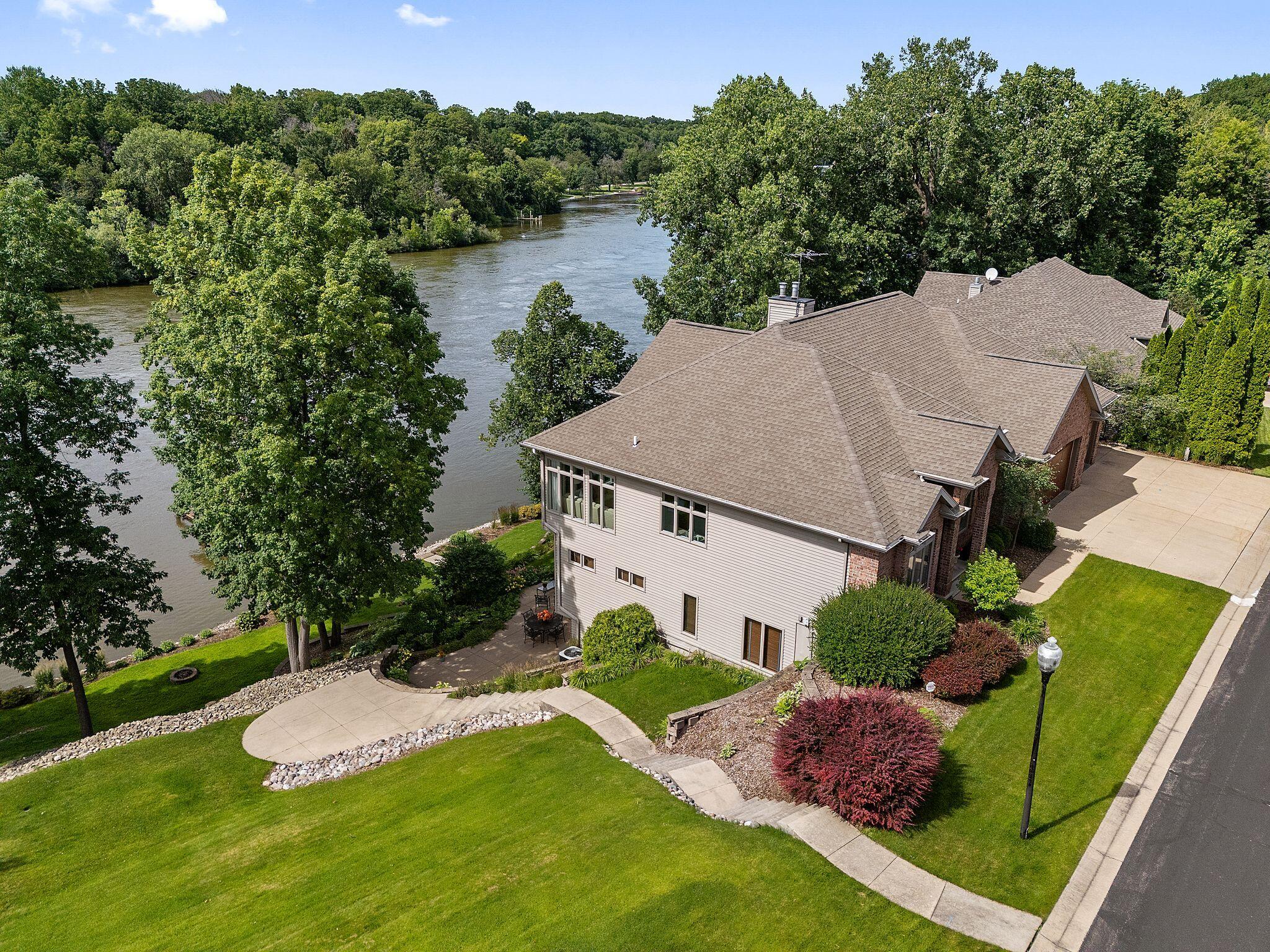 Wisconsin Lake Home for sale (MLS#: 1919203) at 94  Hidden Acres Ct, in Appleton, Wisconsin. (30 of 70)