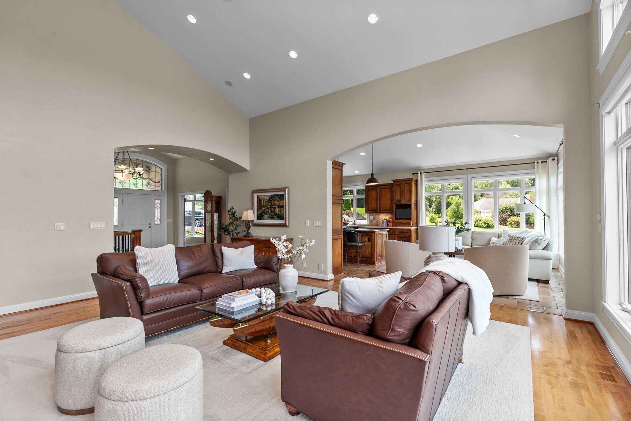 Wisconsin Lake Home for sale (MLS#: 1919203) at 94  Hidden Acres Ct, in Appleton, Wisconsin. (35 of 70)