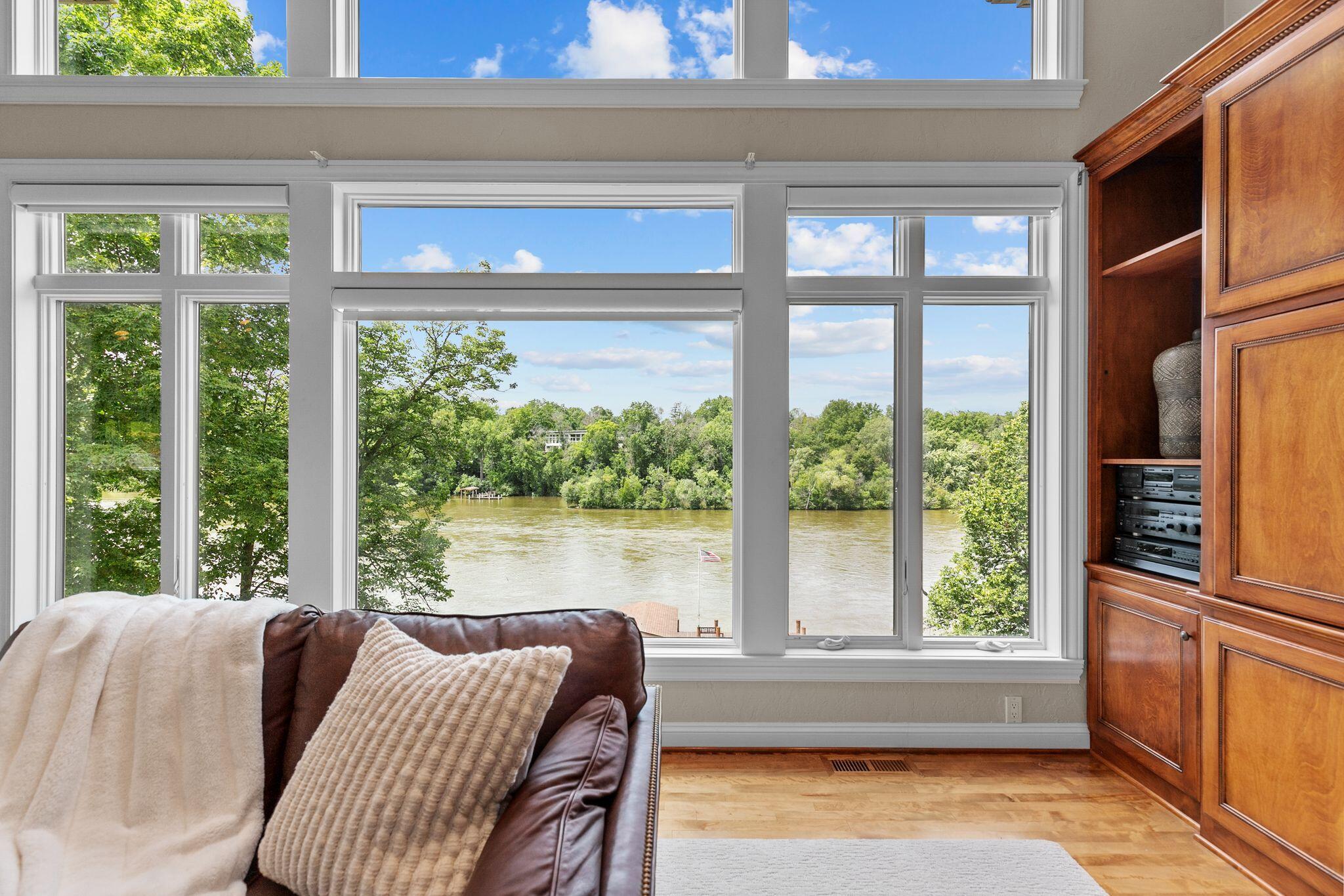 Wisconsin Lake Home for sale (MLS#: 1919203) at 94  Hidden Acres Ct, in Appleton, Wisconsin. (37 of 70)