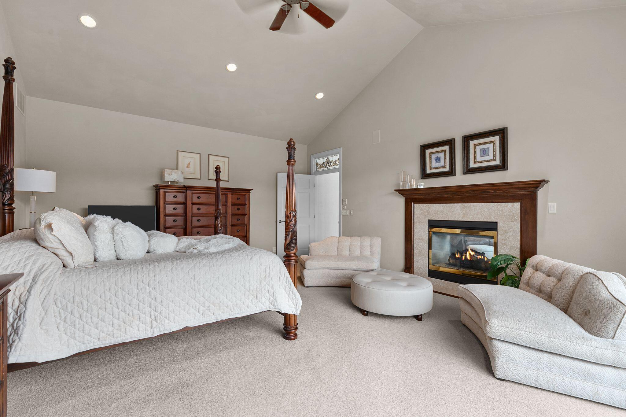 Wisconsin Lake Home for sale (MLS#: 1919203) at 94  Hidden Acres Ct, in Appleton, Wisconsin. (47 of 70)