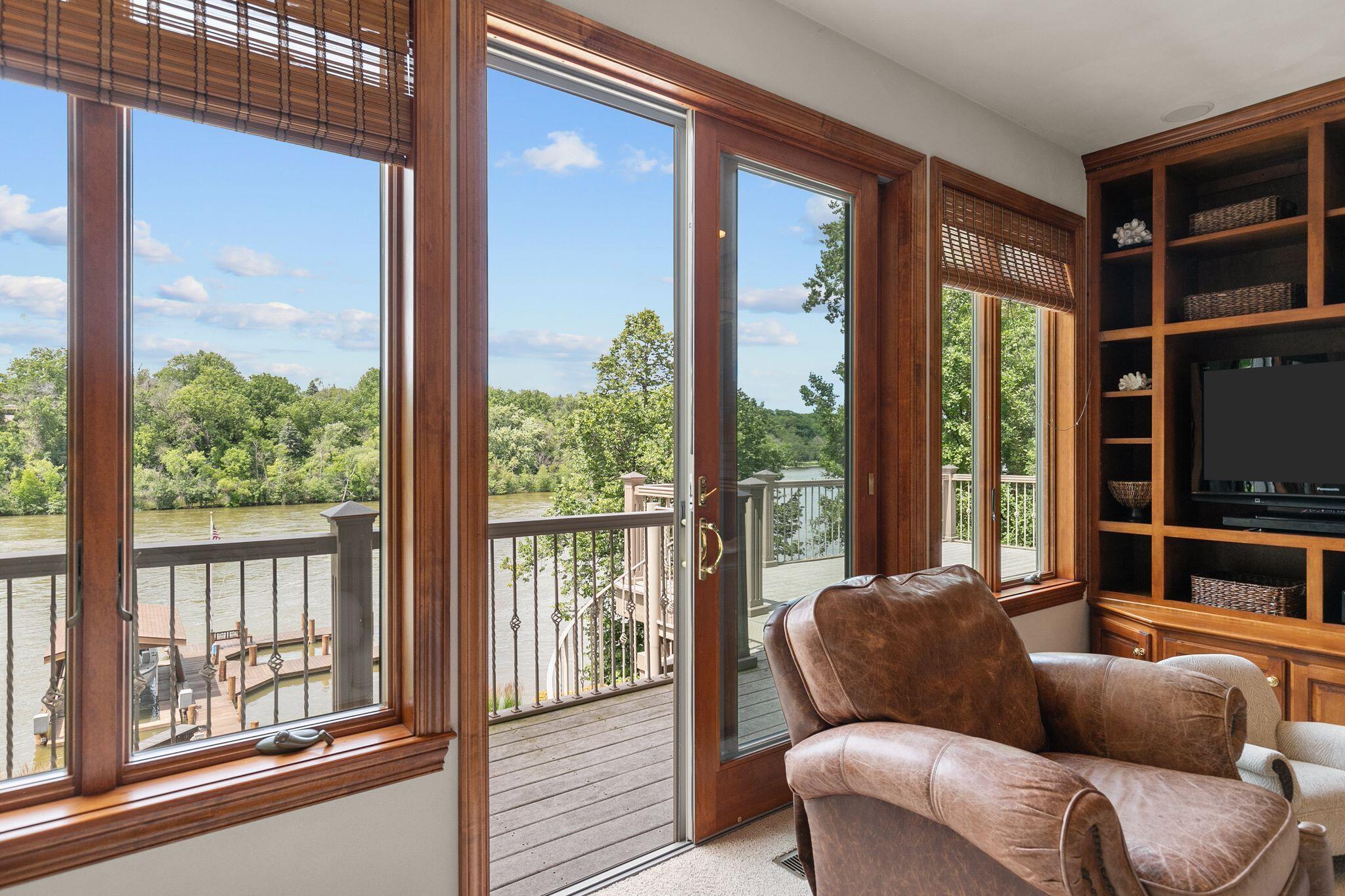 Wisconsin Lake Home for sale (MLS#: 1919203) at 94  Hidden Acres Ct, in Appleton, Wisconsin. (56 of 70)