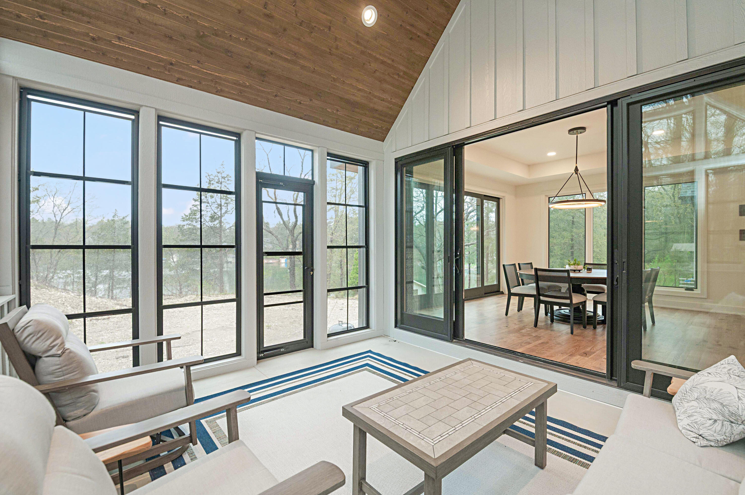 Wisconsin Lake Home for sale (MLS#: 1919220) at W329N6597  Forest Dr, in Merton, Wisconsin. (14 of 48)