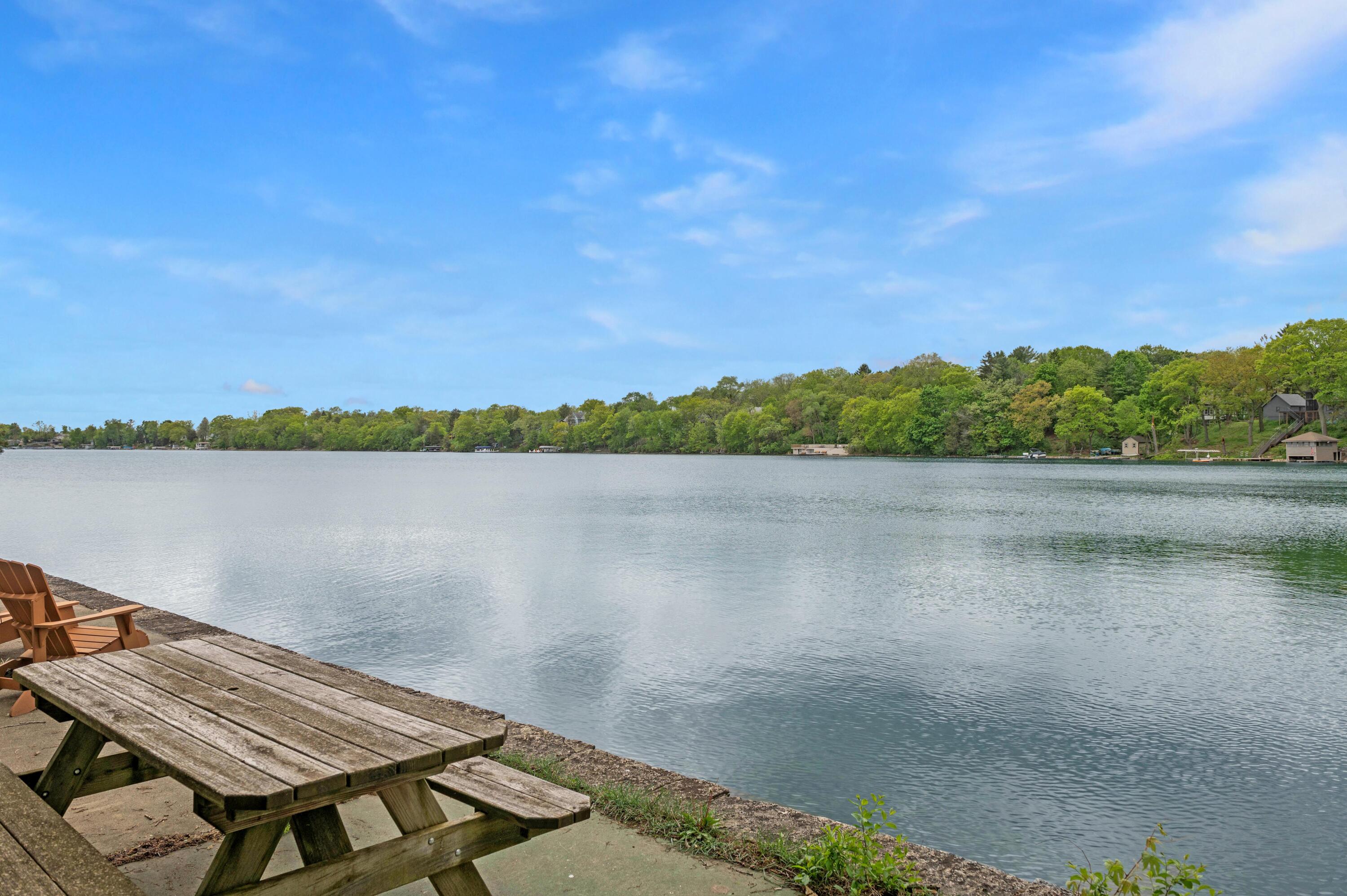 Wisconsin Lake Home for sale (MLS#: 1919220) at W329N6597  Forest Dr, in Merton, Wisconsin. (27 of 48)