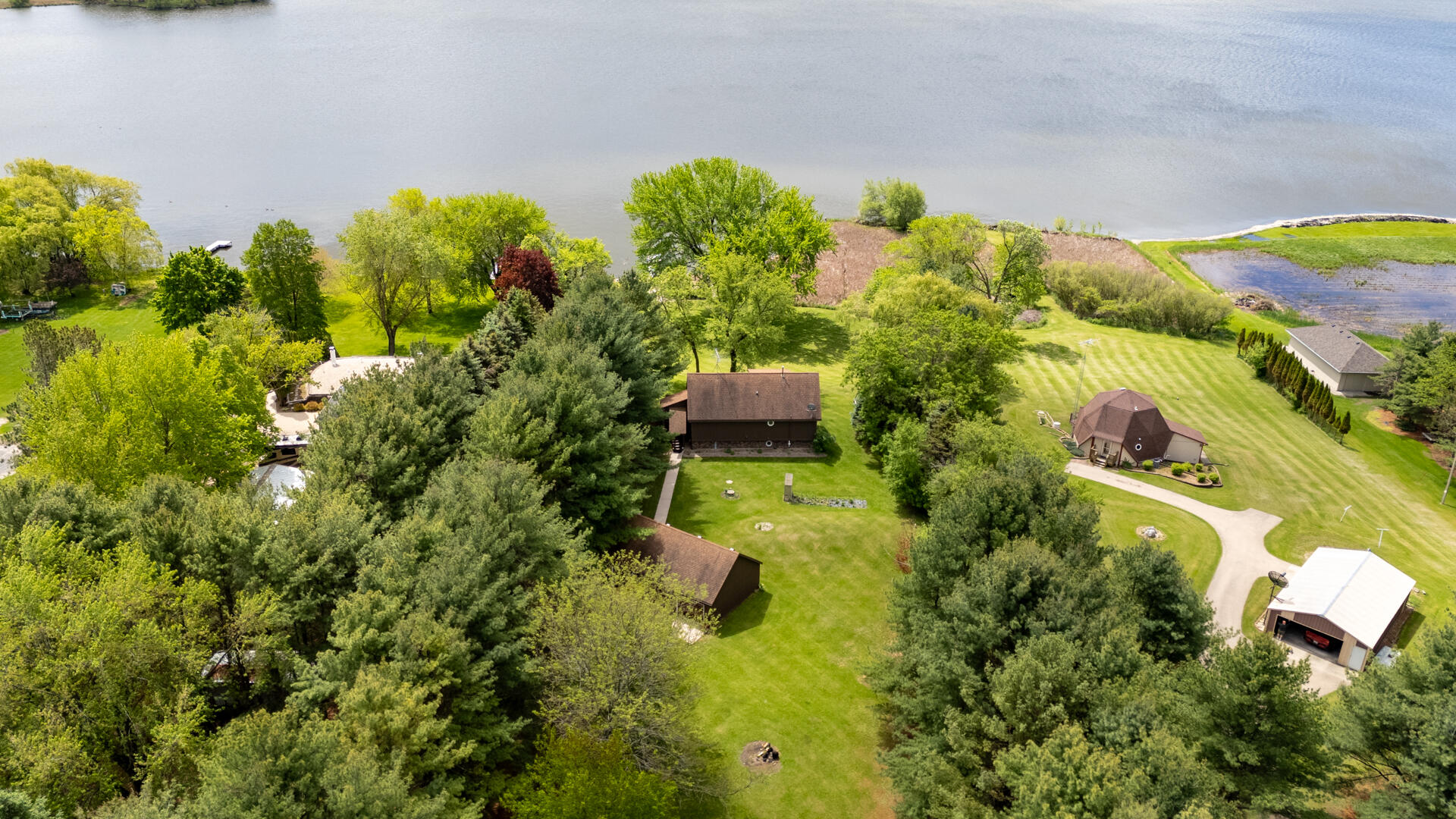 Wisconsin Lake Home for sale (MLS#: 1919233) at W10029  Spring Rd, in Fox Lake, Wisconsin. (11 of 43)