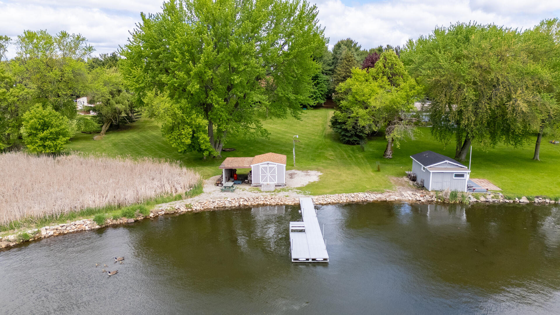 Wisconsin Lake Home for sale (MLS#: 1919233) at W10029  Spring Rd, in Fox Lake, Wisconsin. (15 of 43)