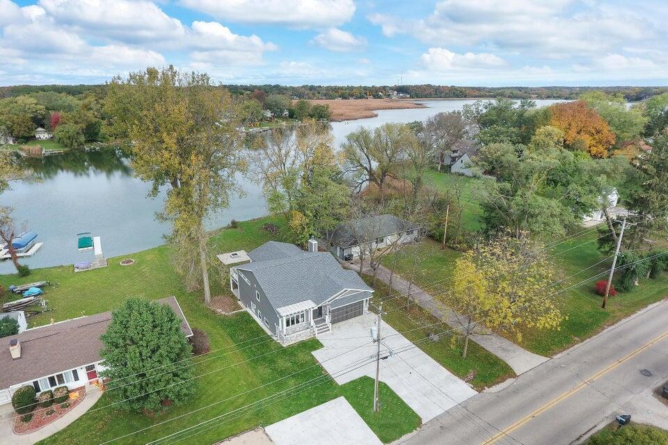 Wisconsin Lake Home for sale (MLS#: 1919274) at 24722  84th St, in Salem Lakes, Wisconsin. (2 of 49)