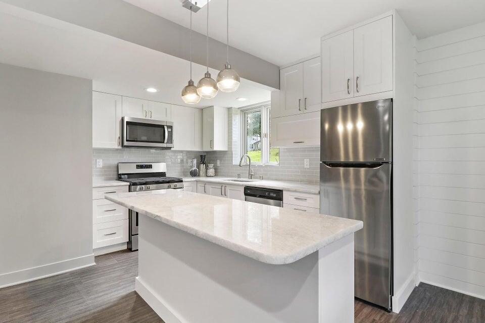 Wisconsin Lake Home for sale (MLS#: 1919274) at 24722  84th St, in Salem Lakes, Wisconsin. (27 of 49)