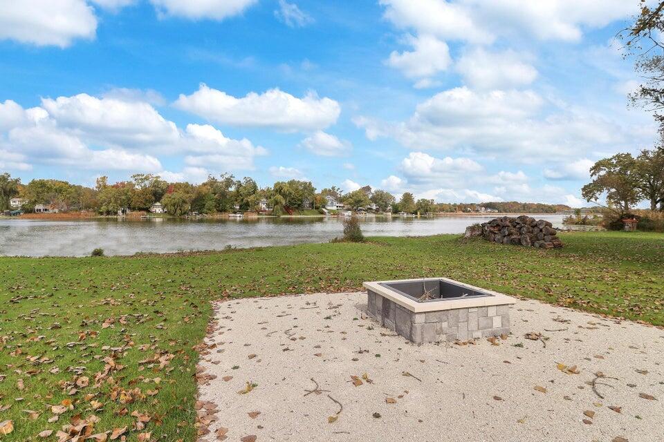 Wisconsin Lake Home for sale (MLS#: 1919274) at 24722  84th St, in Salem Lakes, Wisconsin. (38 of 49)