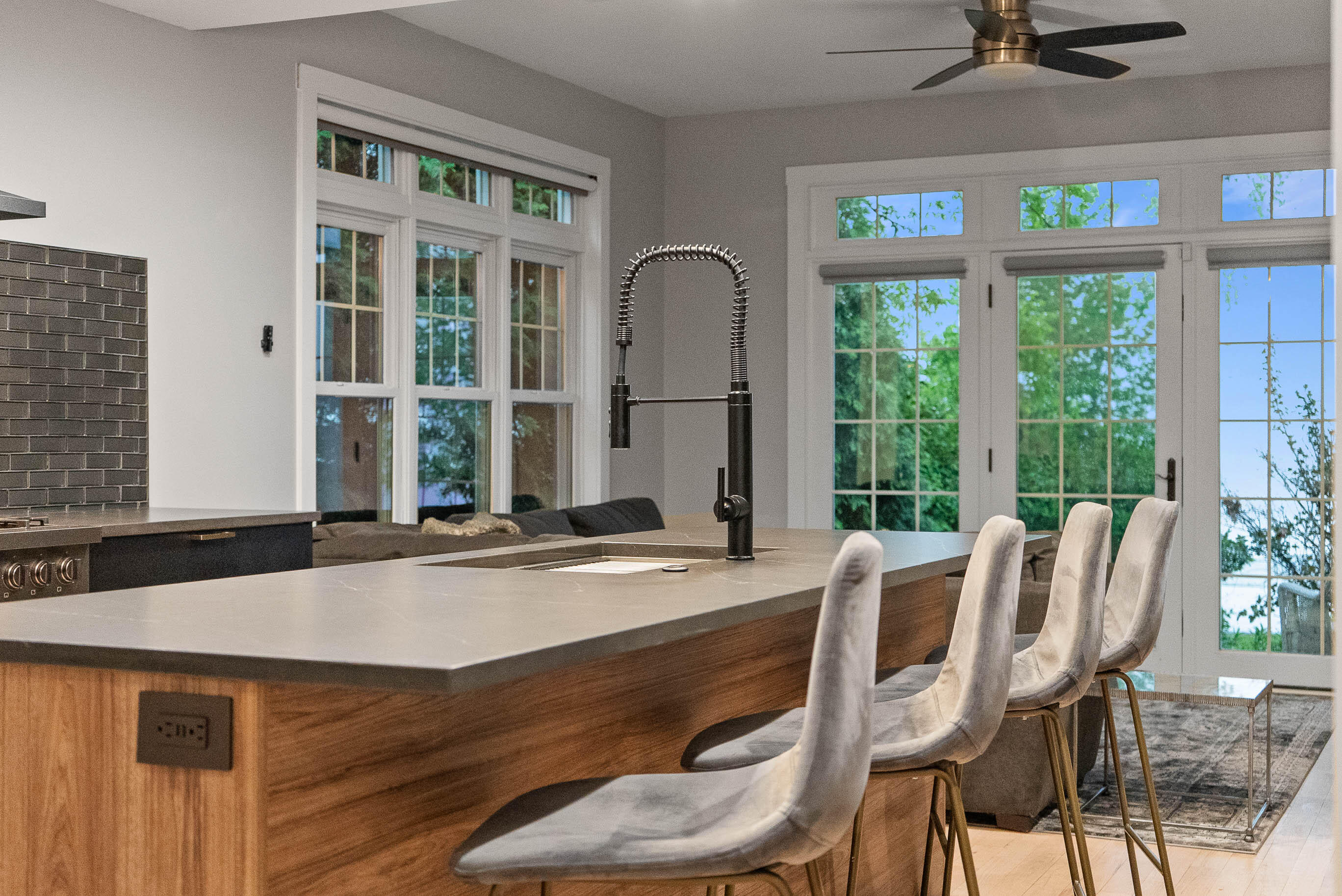 Wisconsin Lake Home for sale (MLS#: 1919276) at W3920  Lake Shore Dr, in Geneva, Wisconsin. (21 of 36)
