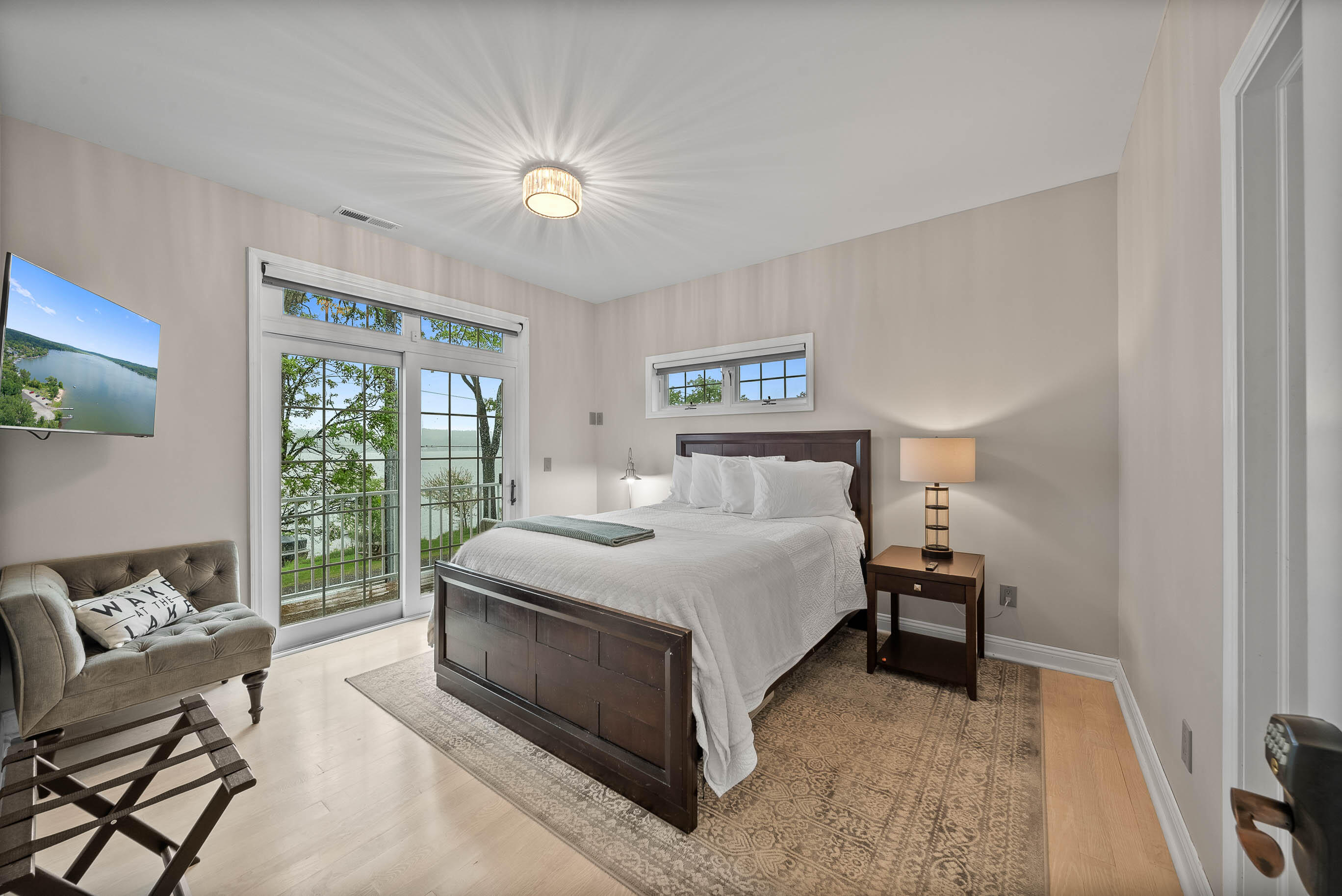 Wisconsin Lake Home for sale (MLS#: 1919276) at W3920  Lake Shore Dr, in Geneva, Wisconsin. (26 of 36)