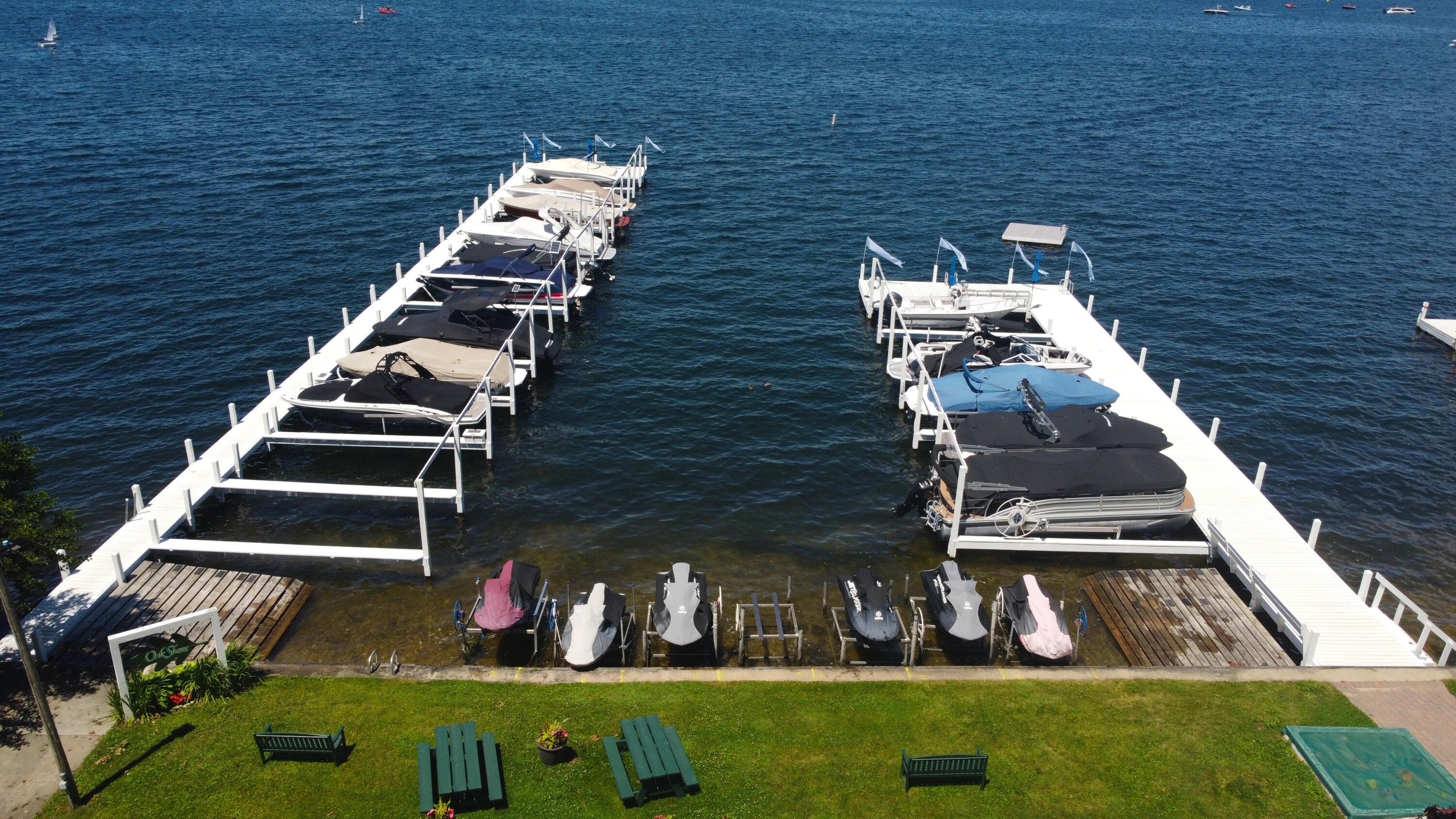 Wisconsin Lake Home for sale (MLS#: 1919310) at N1524  Oak Shores St, in Linn, Wisconsin. (1 of 6)