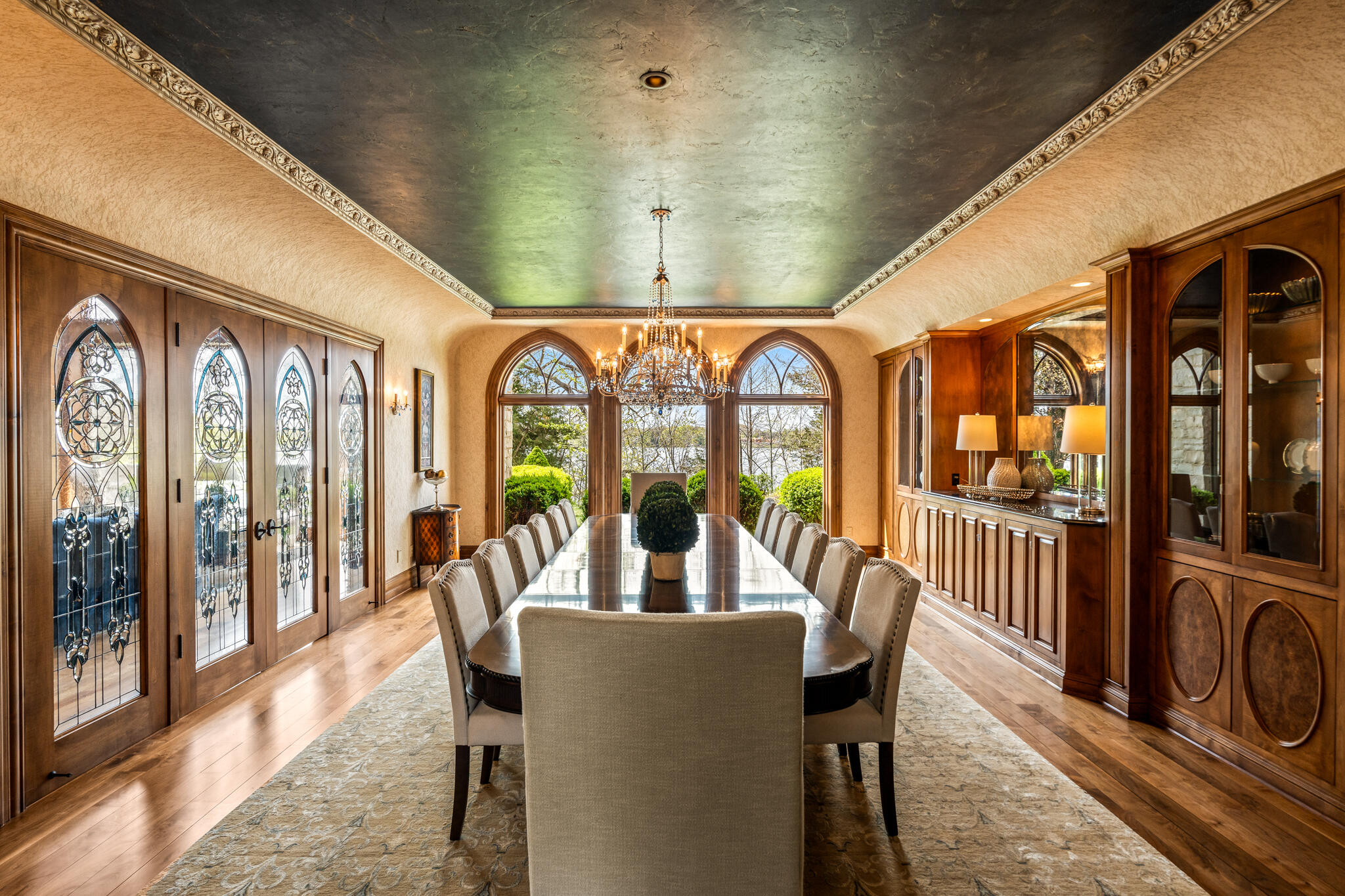 Wisconsin Lake Home for sale (MLS#: 1919354) at 4513 N Hewitts Point Rd, in Oconomowoc Lake, Wisconsin. (7 of 38)
