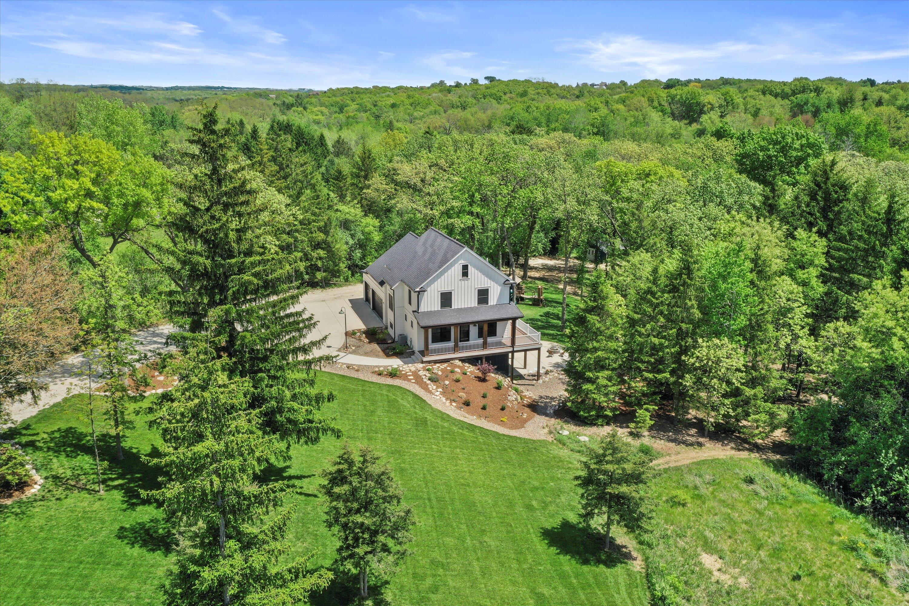 Wisconsin Lake Home for sale (MLS#: 1919380) at W301S5534  Highway 83 -, in Genesee, Wisconsin. (13 of 74)
