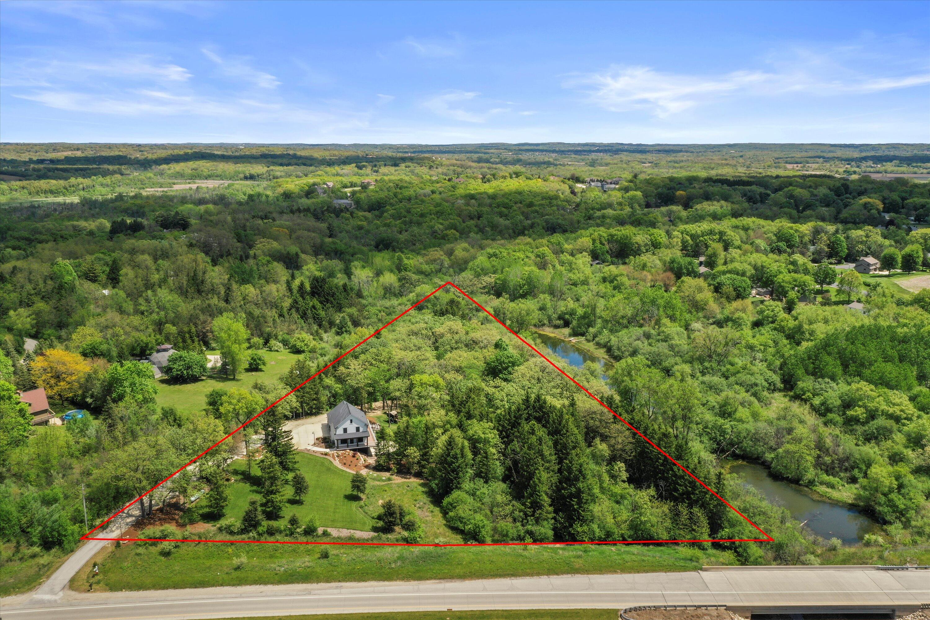 Wisconsin Lake Home for sale (MLS#: 1919380) at W301S5534  Highway 83 -, in Genesee, Wisconsin. (6 of 74)