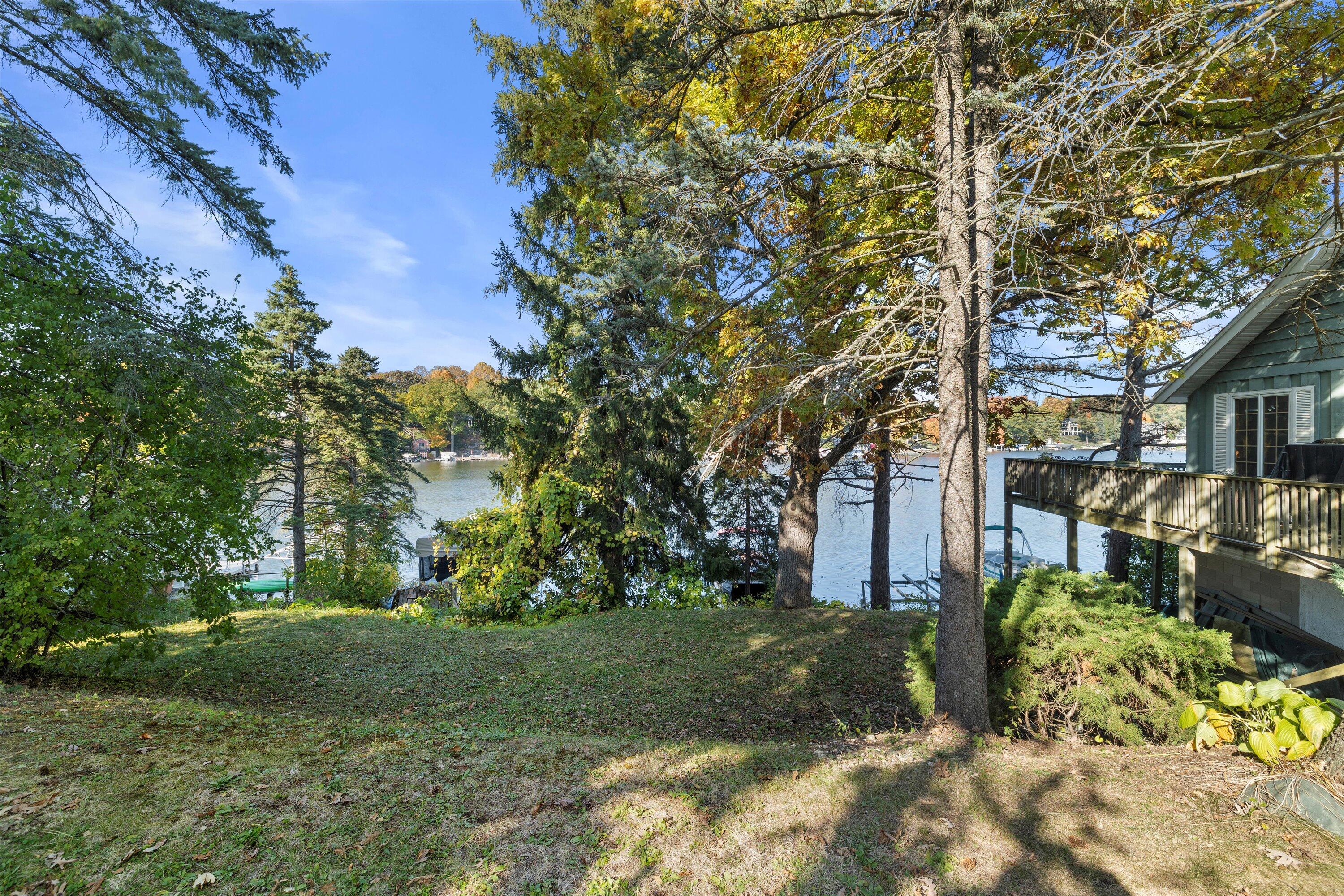 Wisconsin Lake Home for sale (MLS#: 1919478) at N53W34956  Road B -, in Oconomowoc, Wisconsin. (2 of 42)